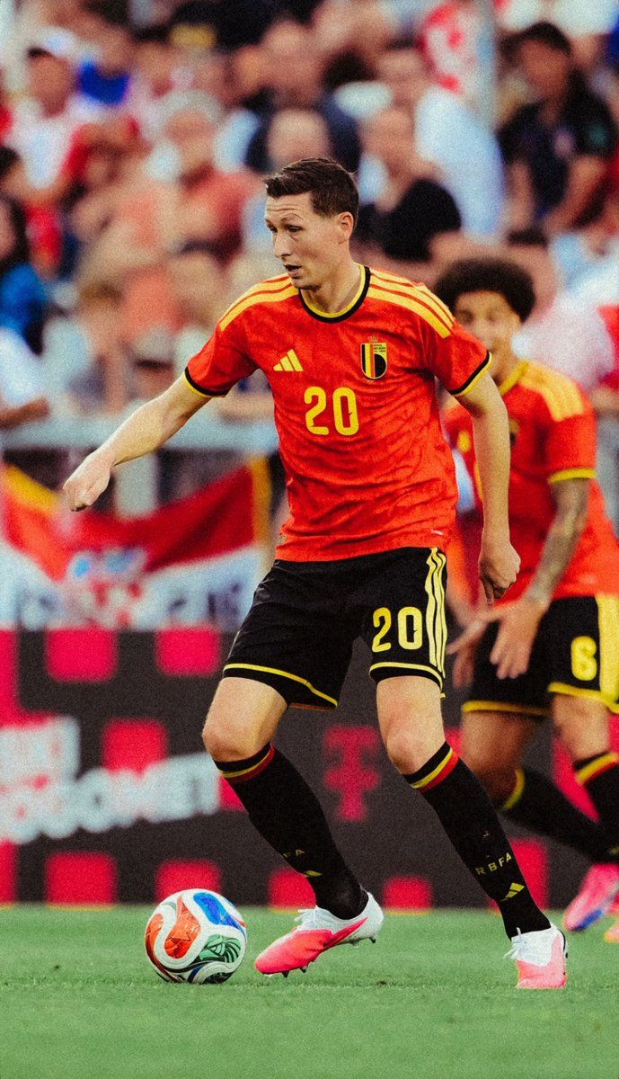 689x1200 Once again, Hans Vanaken shows yesterday why he would be so crucial in this World Cup for us. He is class