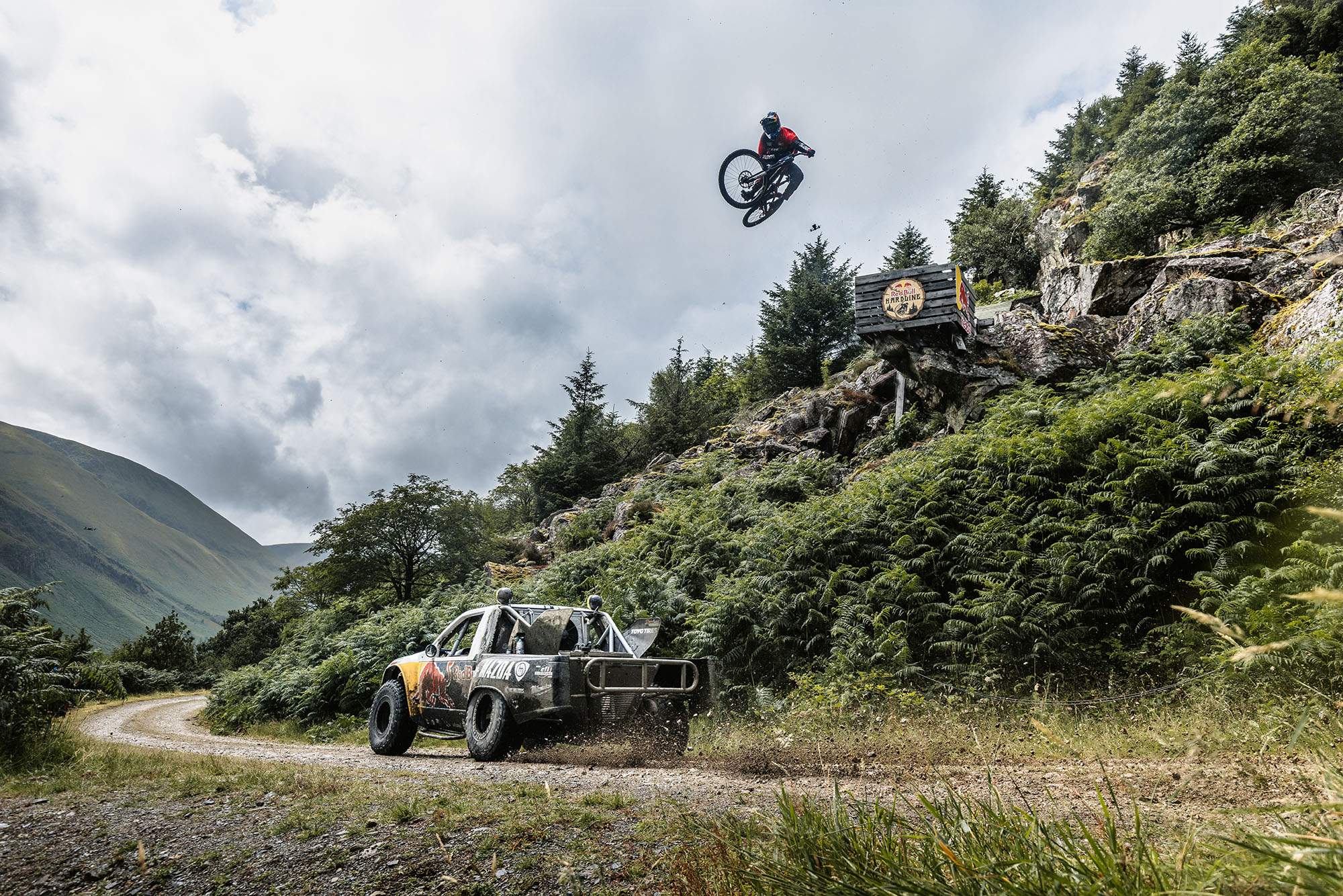 2000x1334 Can a truck send it down Hardline? Matt Jones x Mad Mike find out - [R]evolution MTB