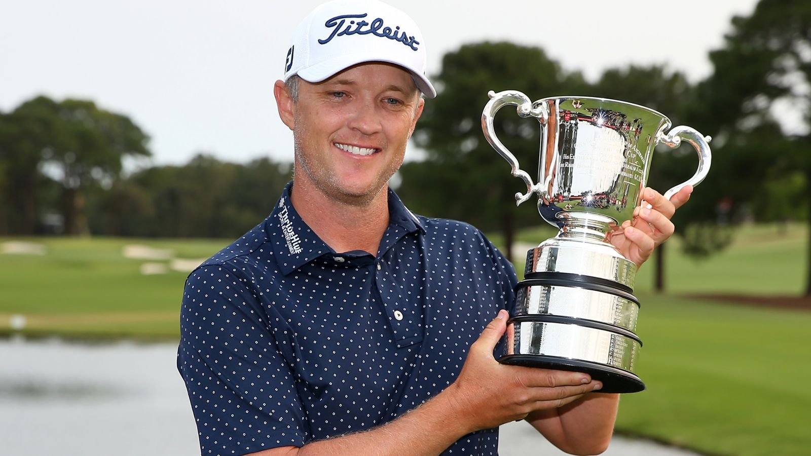 1600x900 Australian Open: Matt Jones beats Louis Oosthuizen by one shot to win home event again