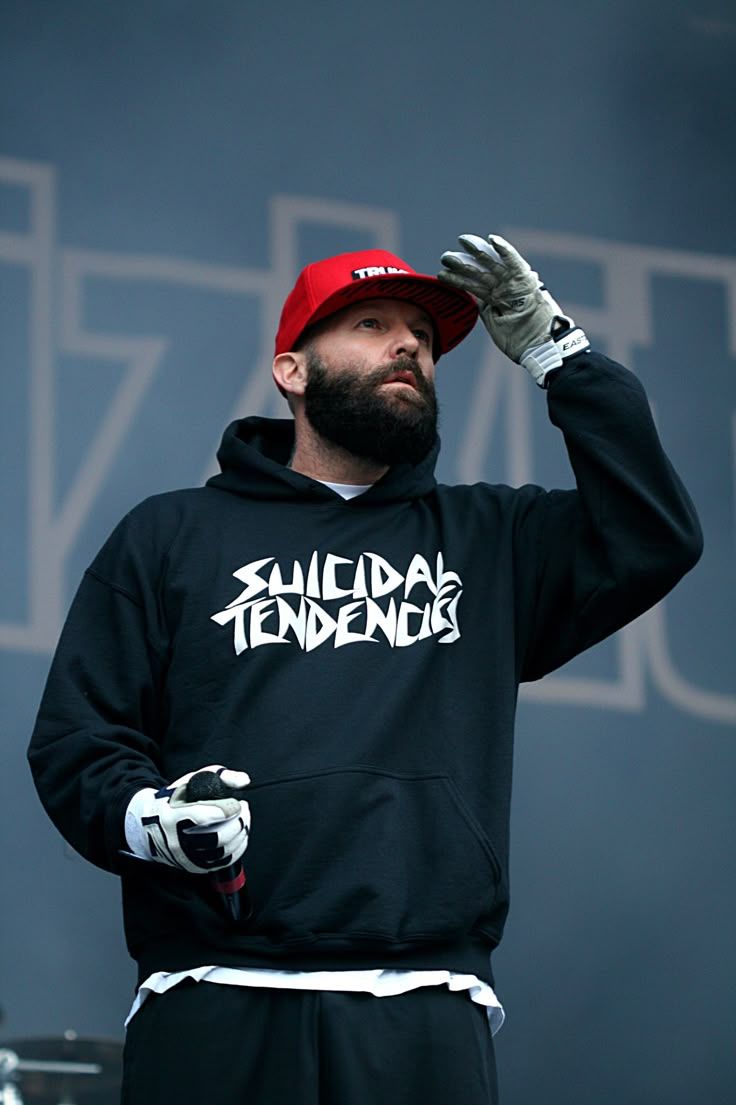 736x1105 Fred Durst. Fred durst 80s, Fred durst wallpaper, Fred durst beanie