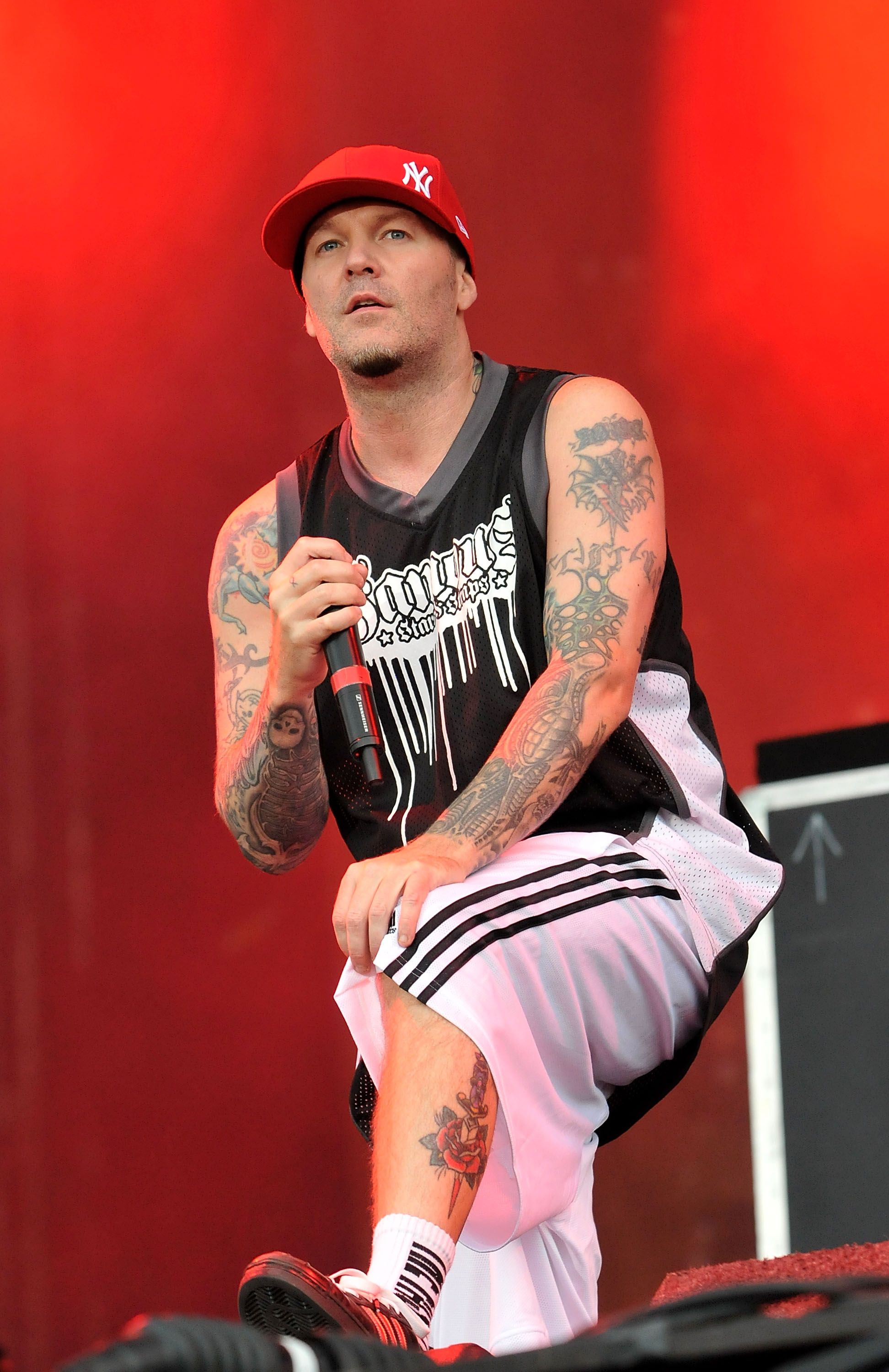 1944x3000 Fred Durst Wallpaper