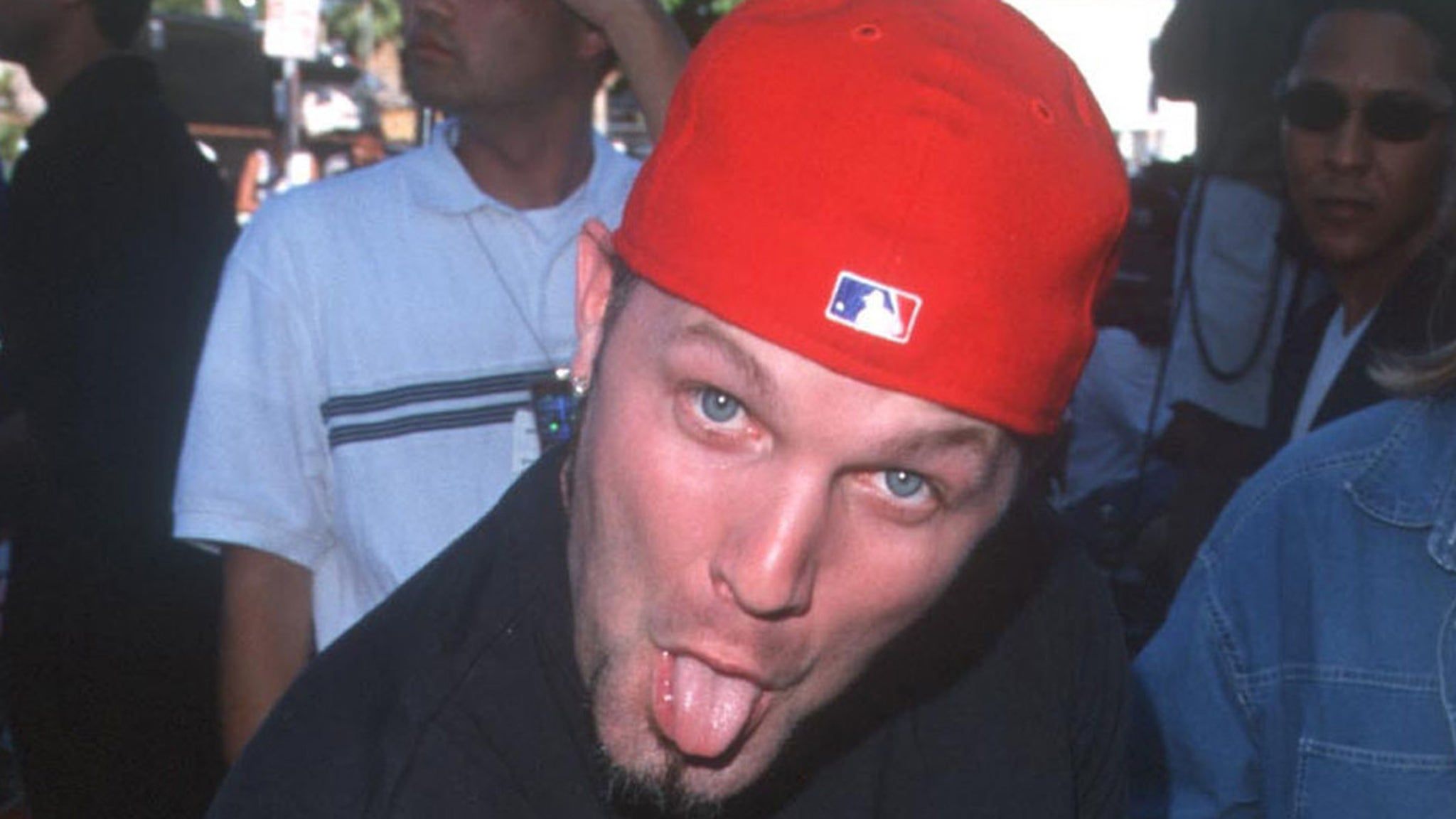 2048x1152 Limp Bizkit Singer Fred Durst 'Memba Him?!