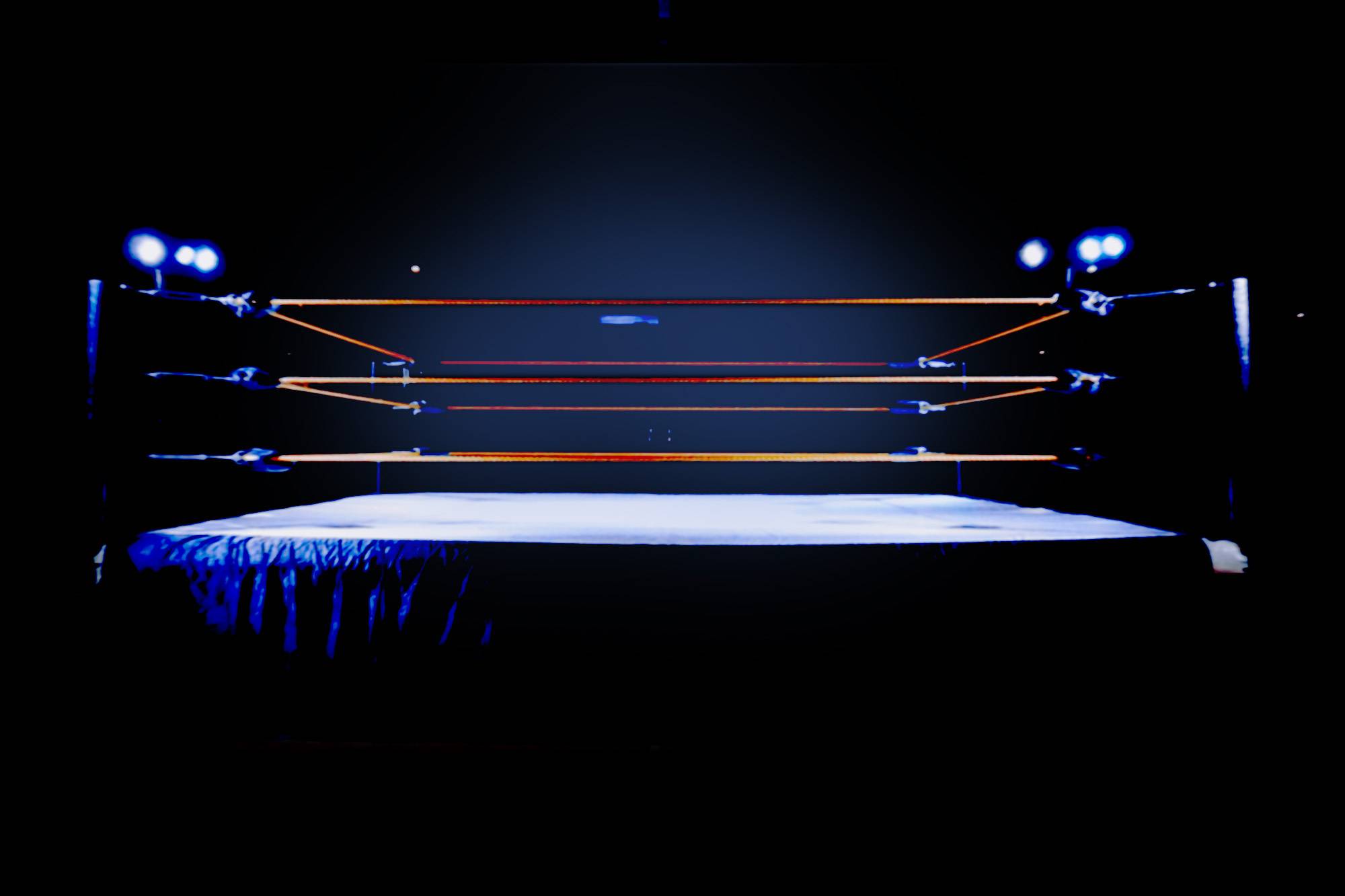 2000x1333 