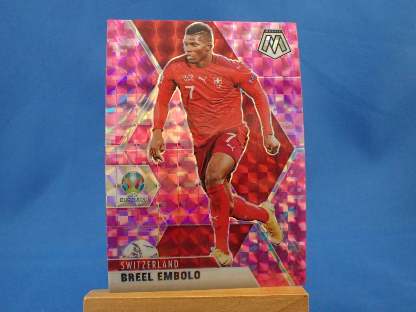 1600x1200 Breel Embolo Mosaic UEFA Euro Soccer 2021 Camo Pink Mosaic Prizm