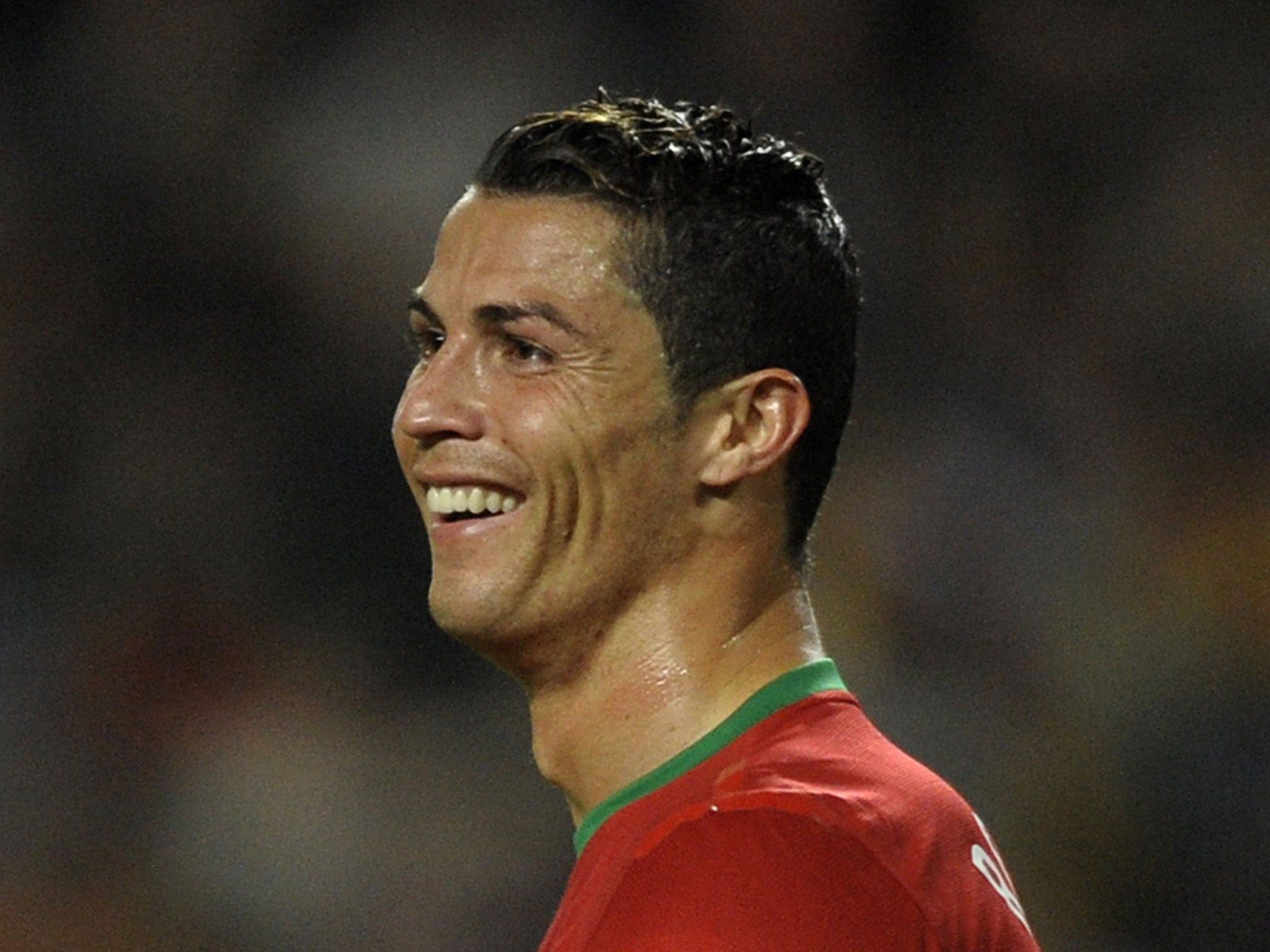 2048x1536 Portugal 1 Sweden 0 match report: Cristiano Ronaldo deals first blow in personal duel with Zlatan Ibrahimovic