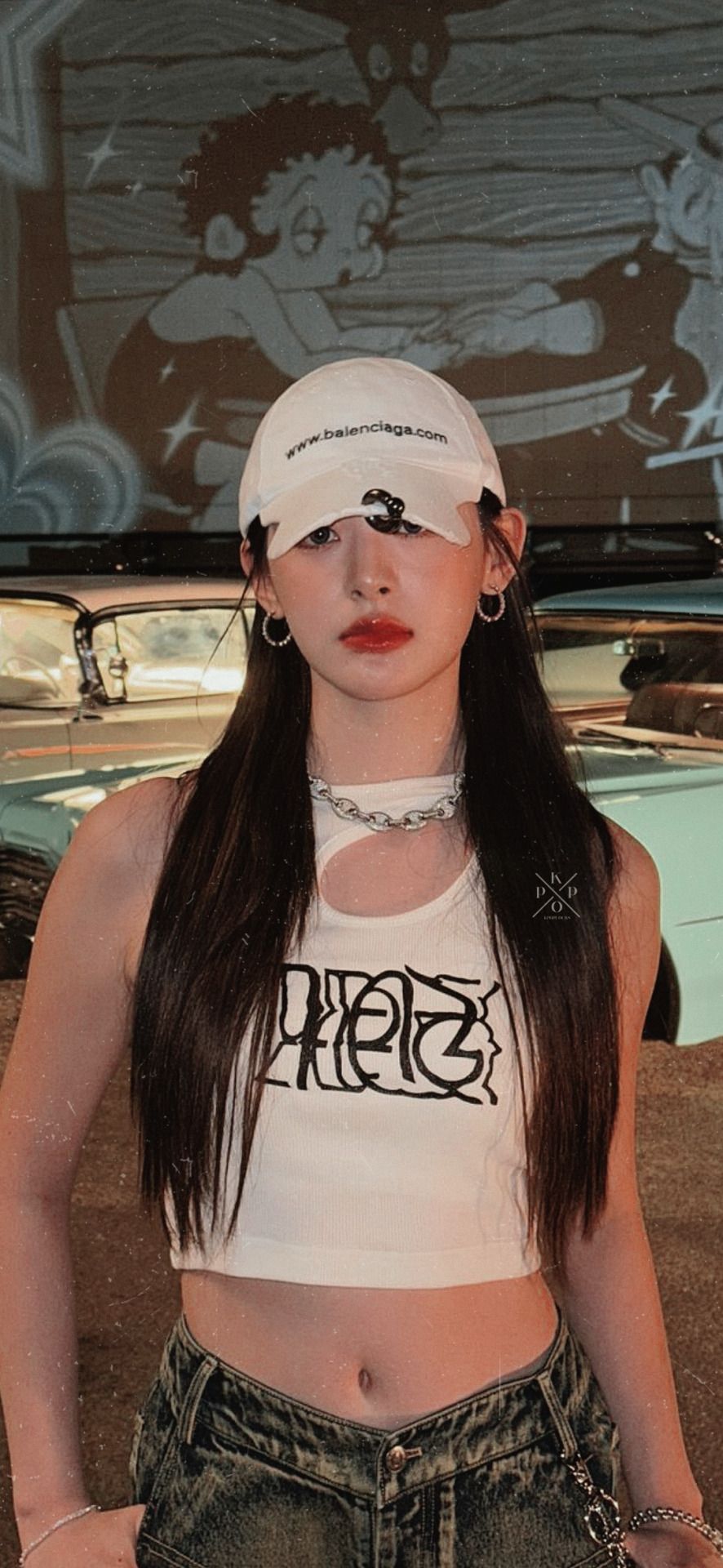 886x1920 Kpop Locks