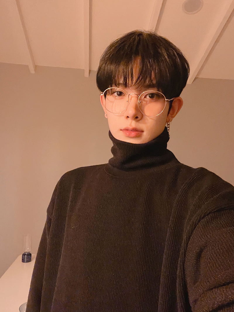 800x1067 HD lee heeseung wallpaper