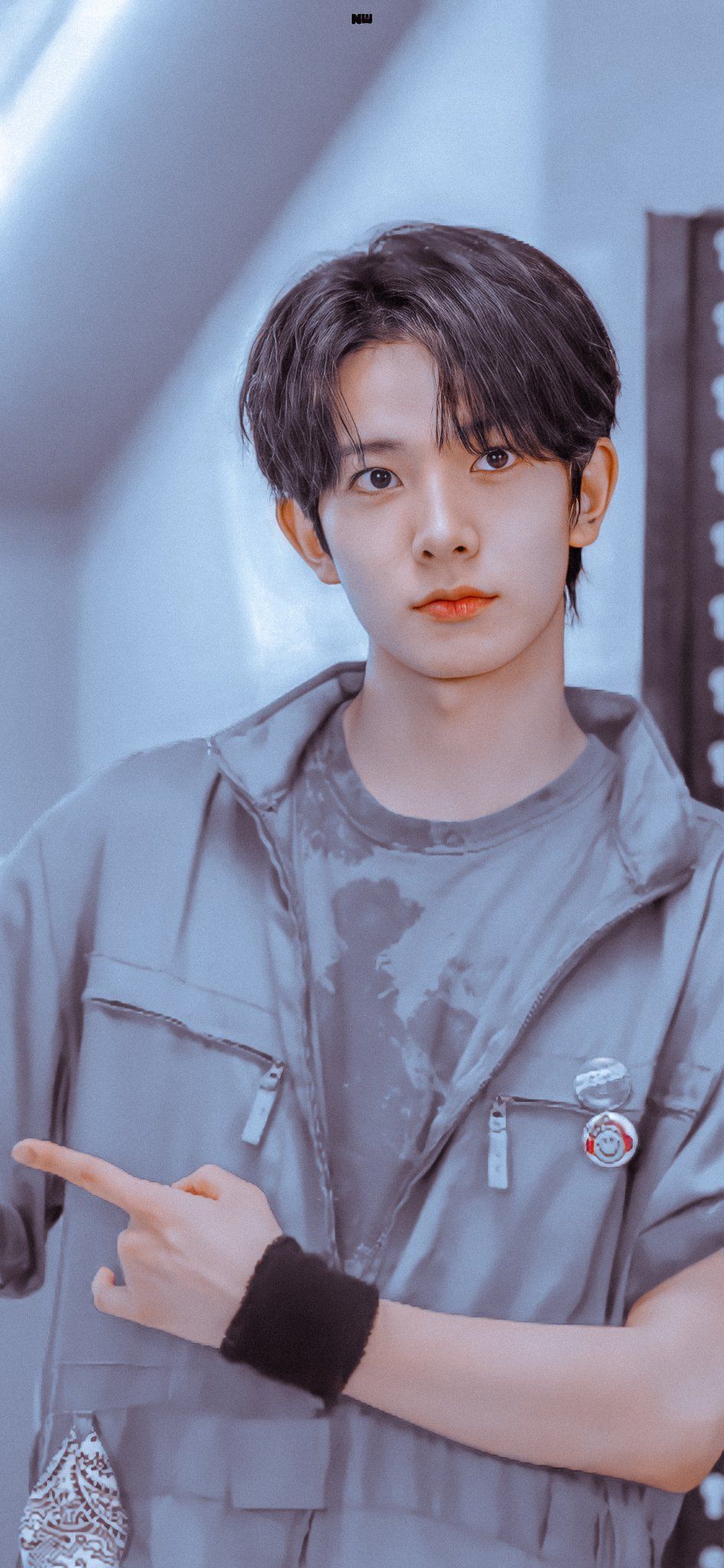 945x2048 Lee Heeseung Wallpaper