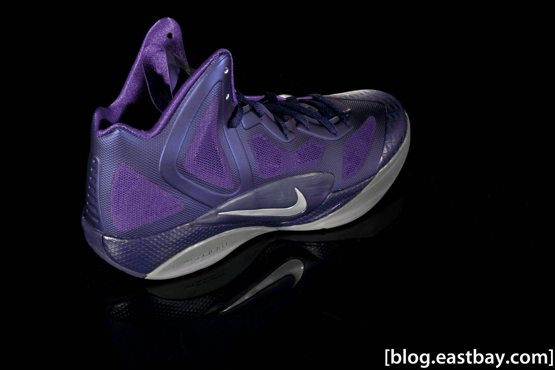 1800x1200 Wallpaper: Nike Zoom Hyperfuse 2011 Supreme Club Purple. Eastbay