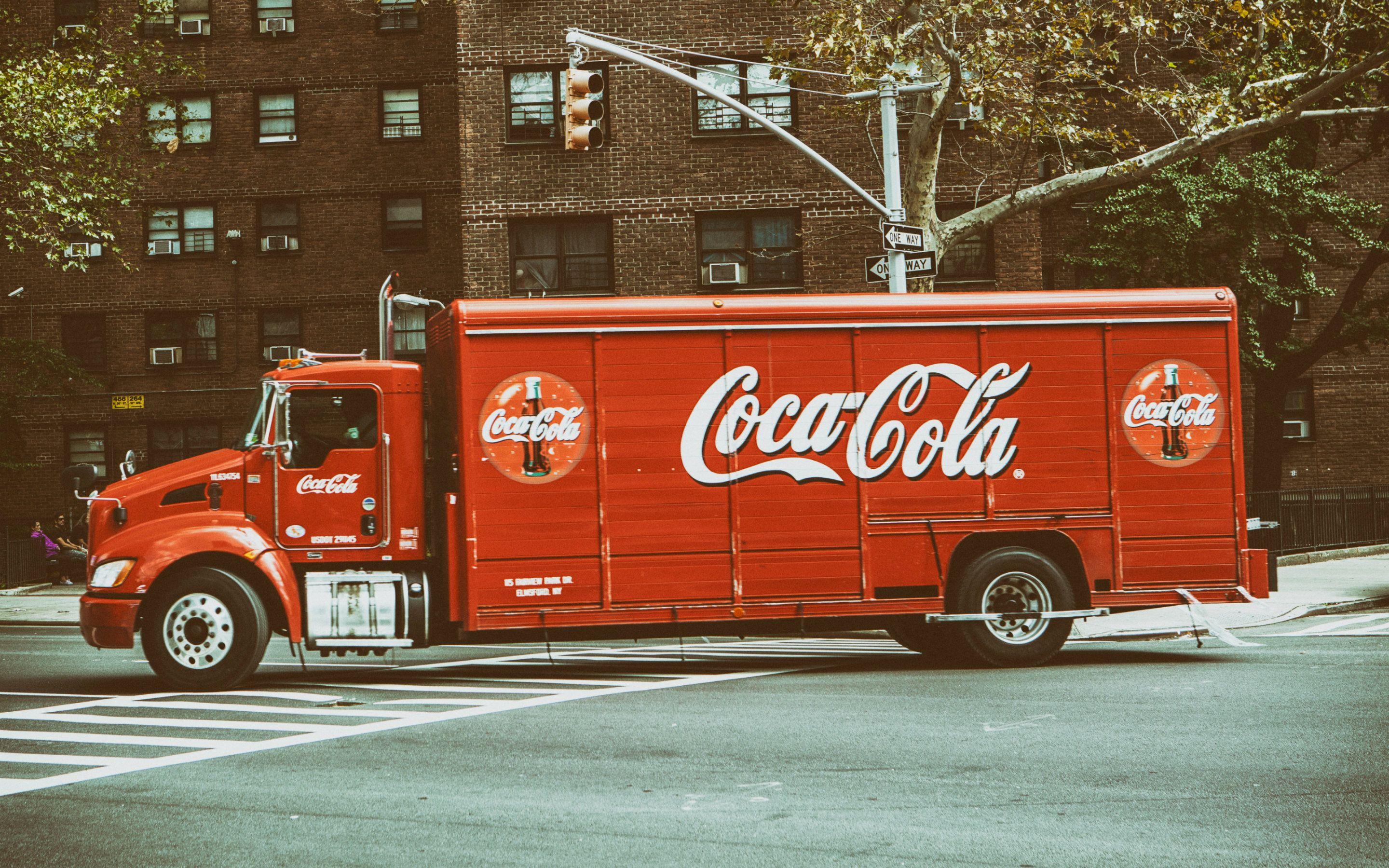 2880x1800 Coca Cola truck vintage wallpaper