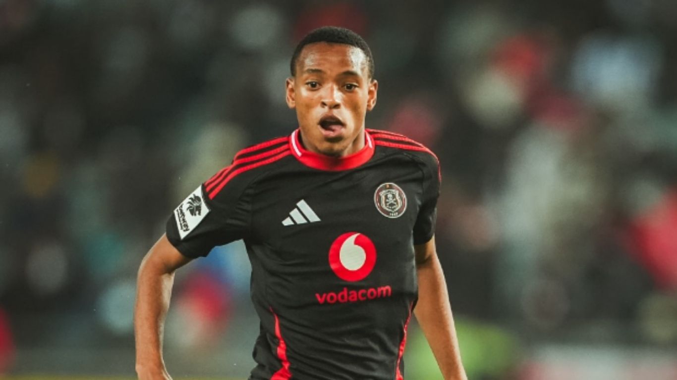 1366x768 BUKA: ElaseBelgium seliqalile ukuchoma ngoMofokeng