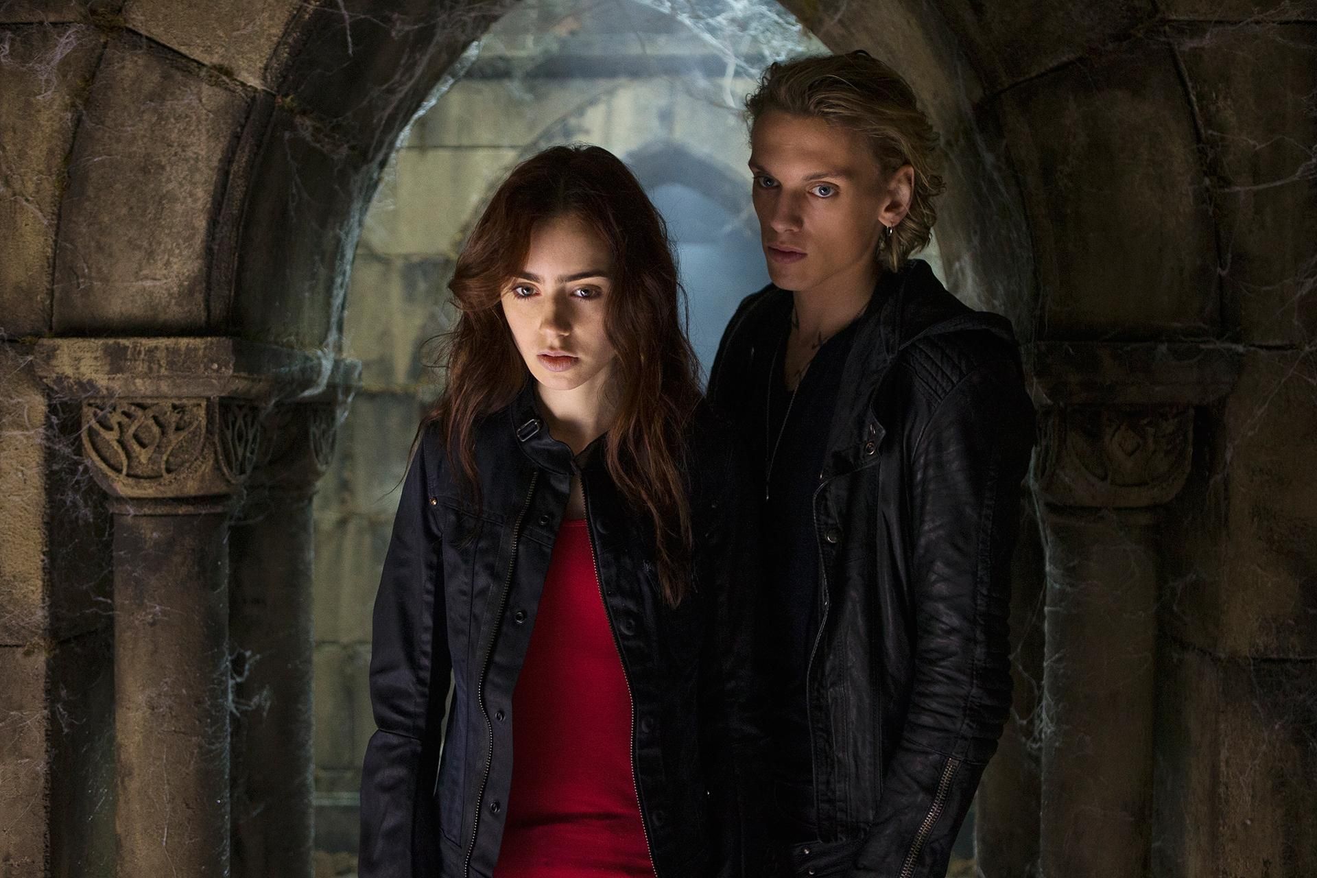 1920x1280 The Mortal Instruments: City of Bones