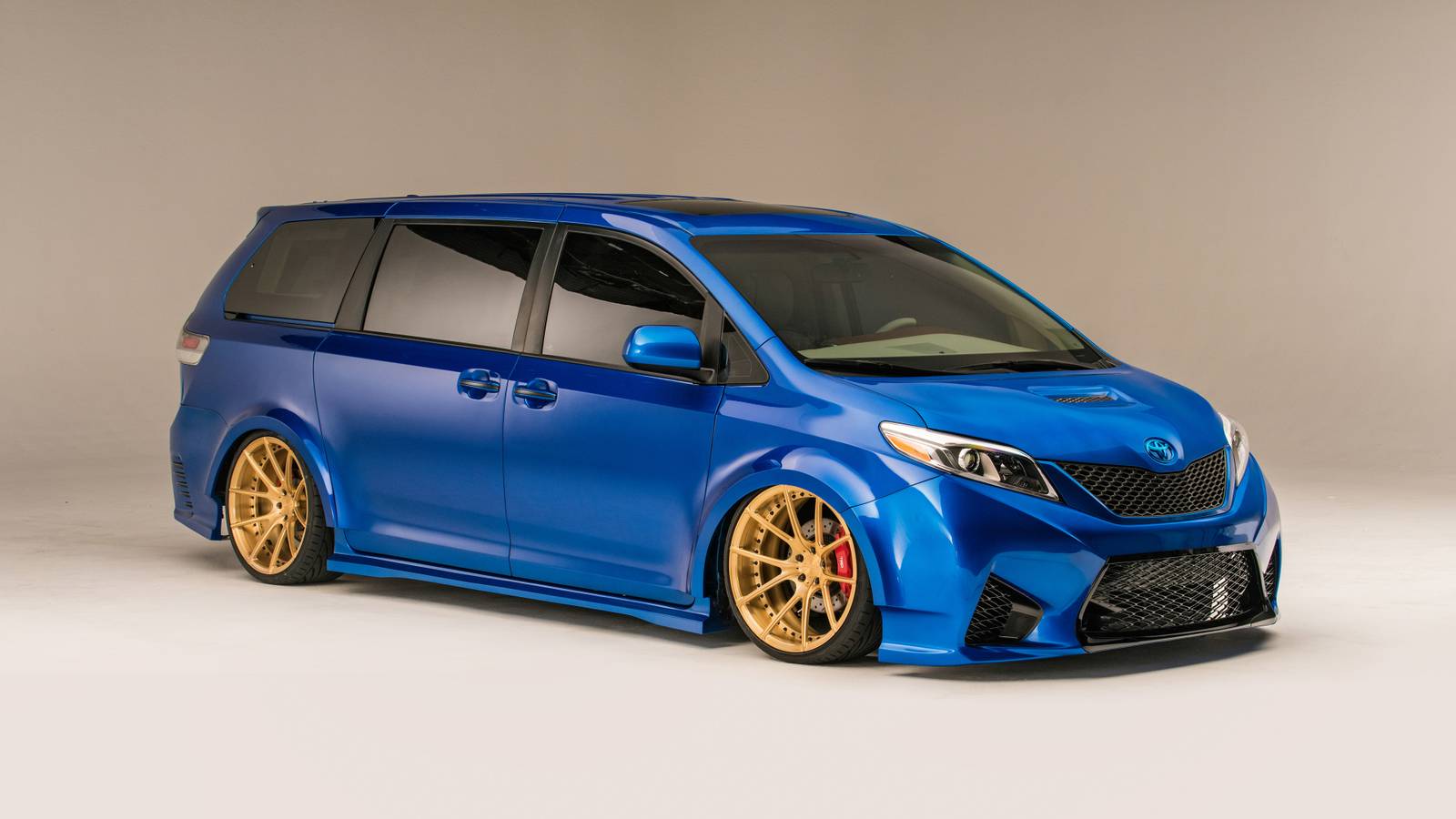 1600x900 Toyota Extreme Sienna