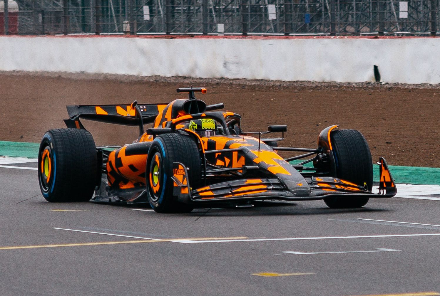 1497x1008 New McLaren MCL39 breaks cover, hits the track in camo