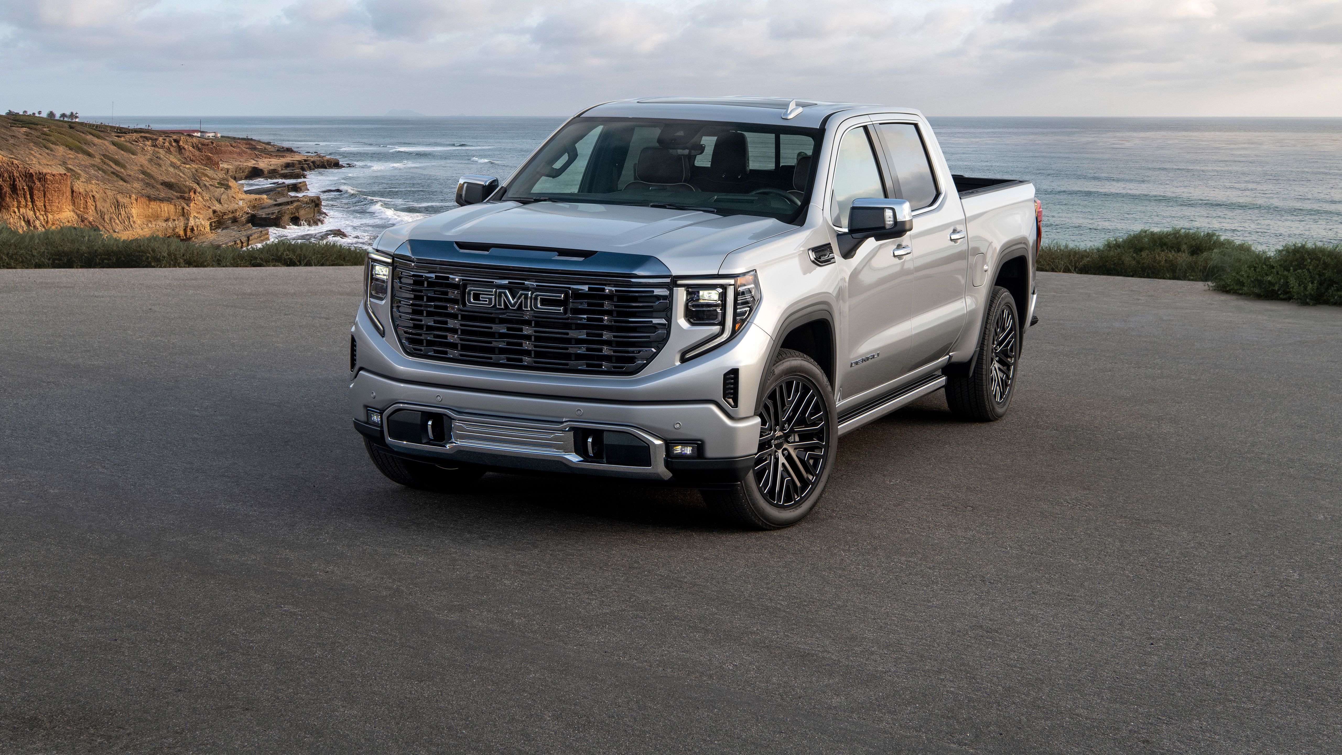 5120x2880 GMC Sierra Denali Ultimate Crew Cab 2022 5K Wallpaper Car Wallpaper