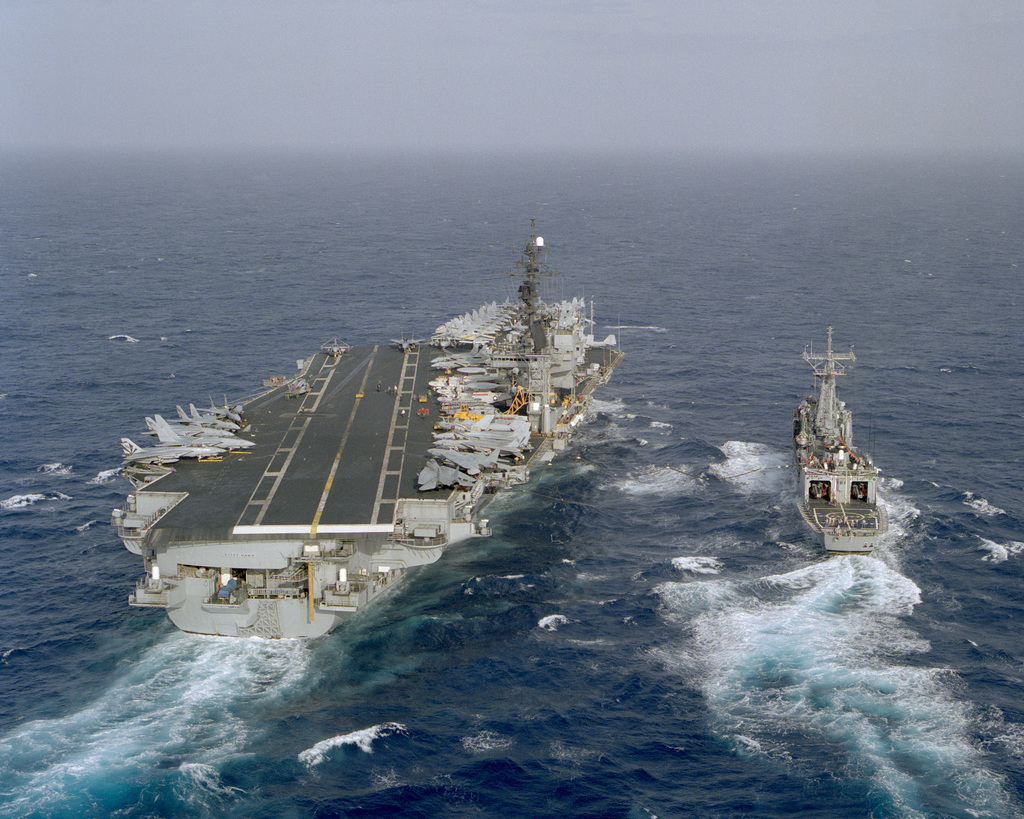 1024x819 A stern view of the aircraft carrier USS KITTY HAWK