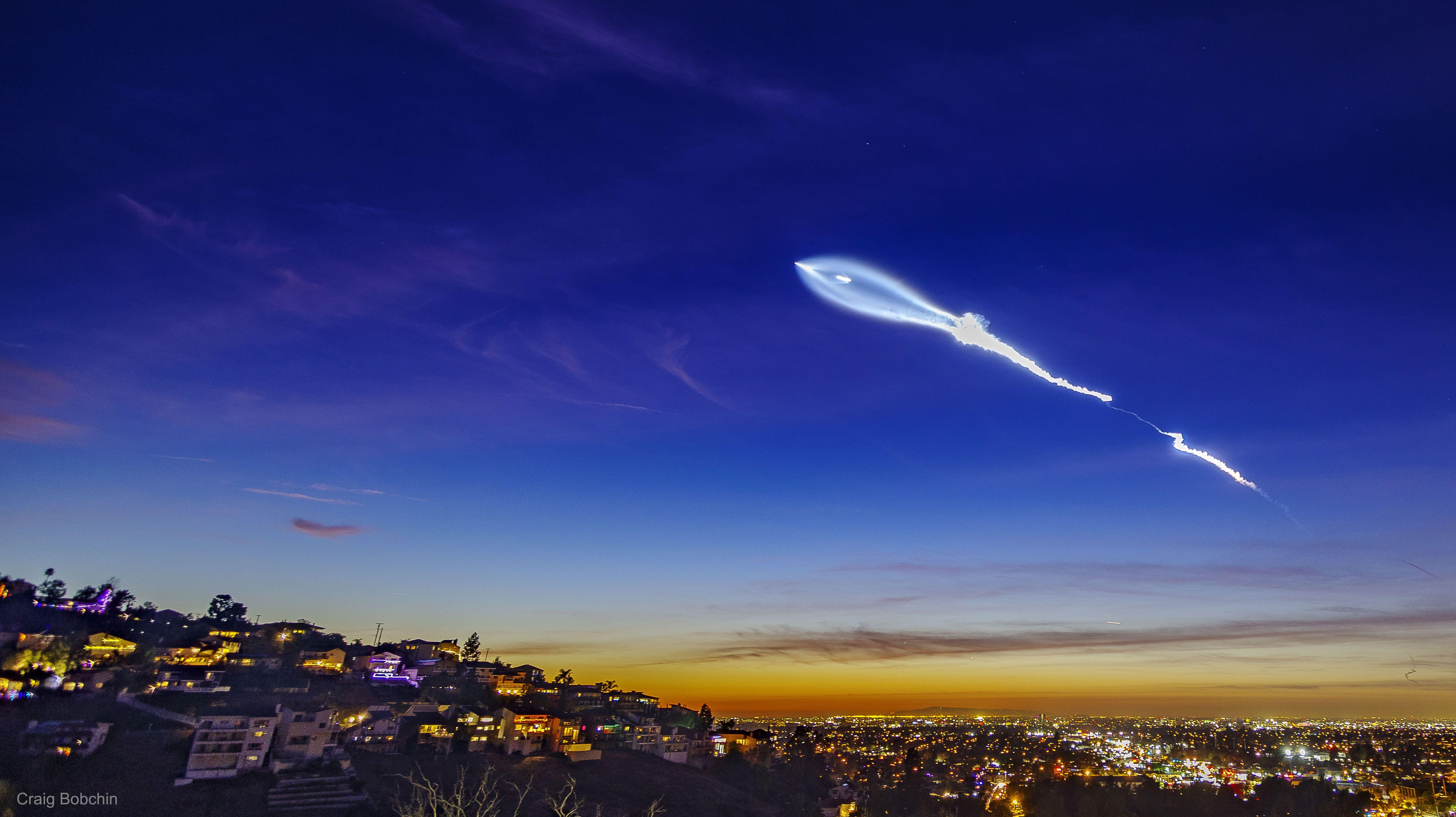 5407x3035 Space X Wallpaper