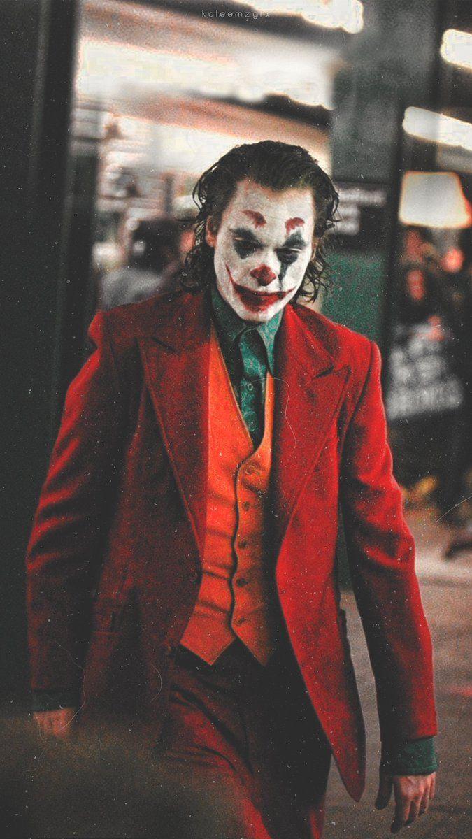 675x1200 Joaquin Phoenix Joker Wallpaper