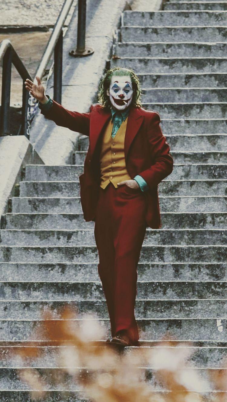 750x1328 Film Review: Joker. Melhores vilões, Wallpaper