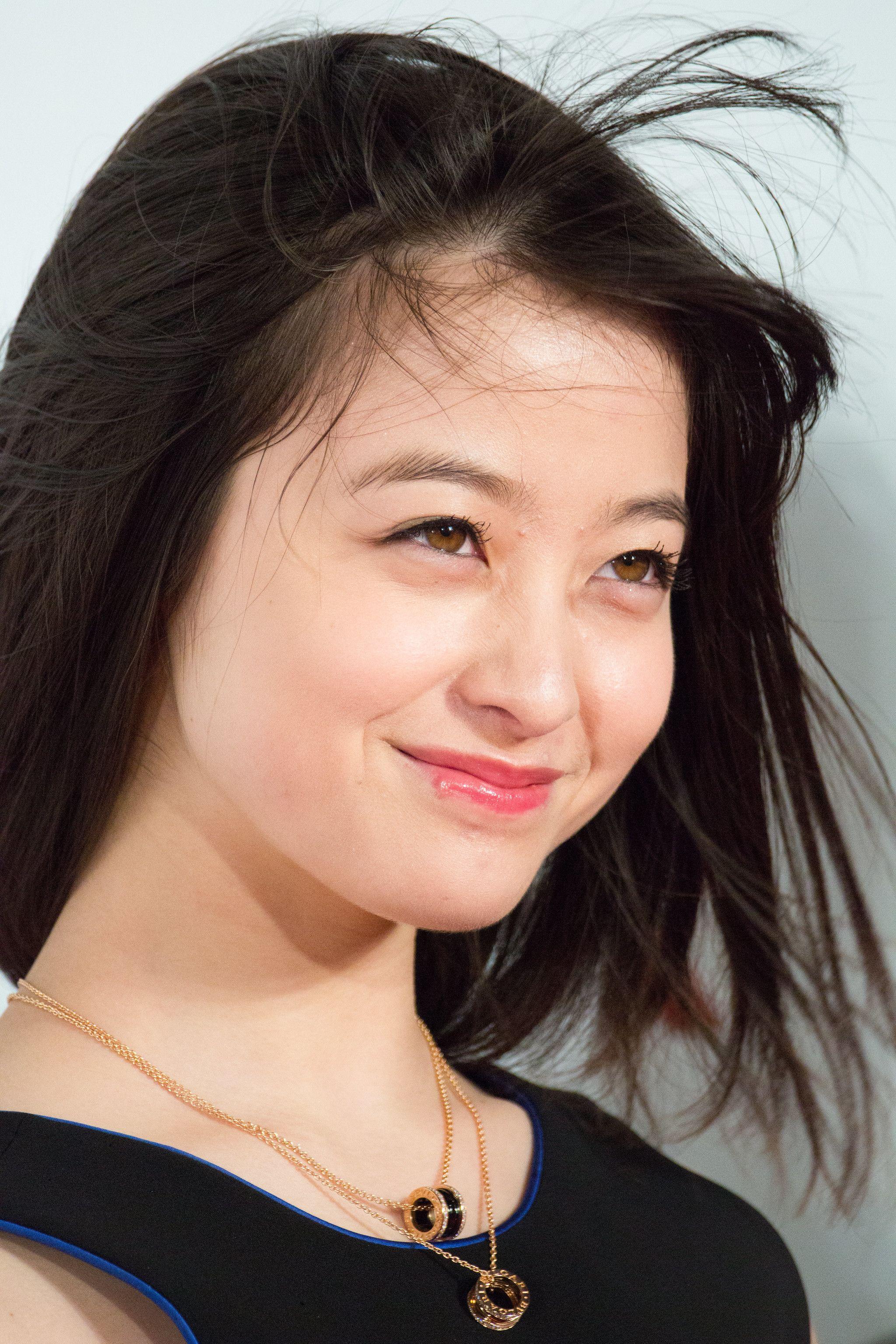 Kanna Hashimoto: The Rising Star Of Japanese Entertainment