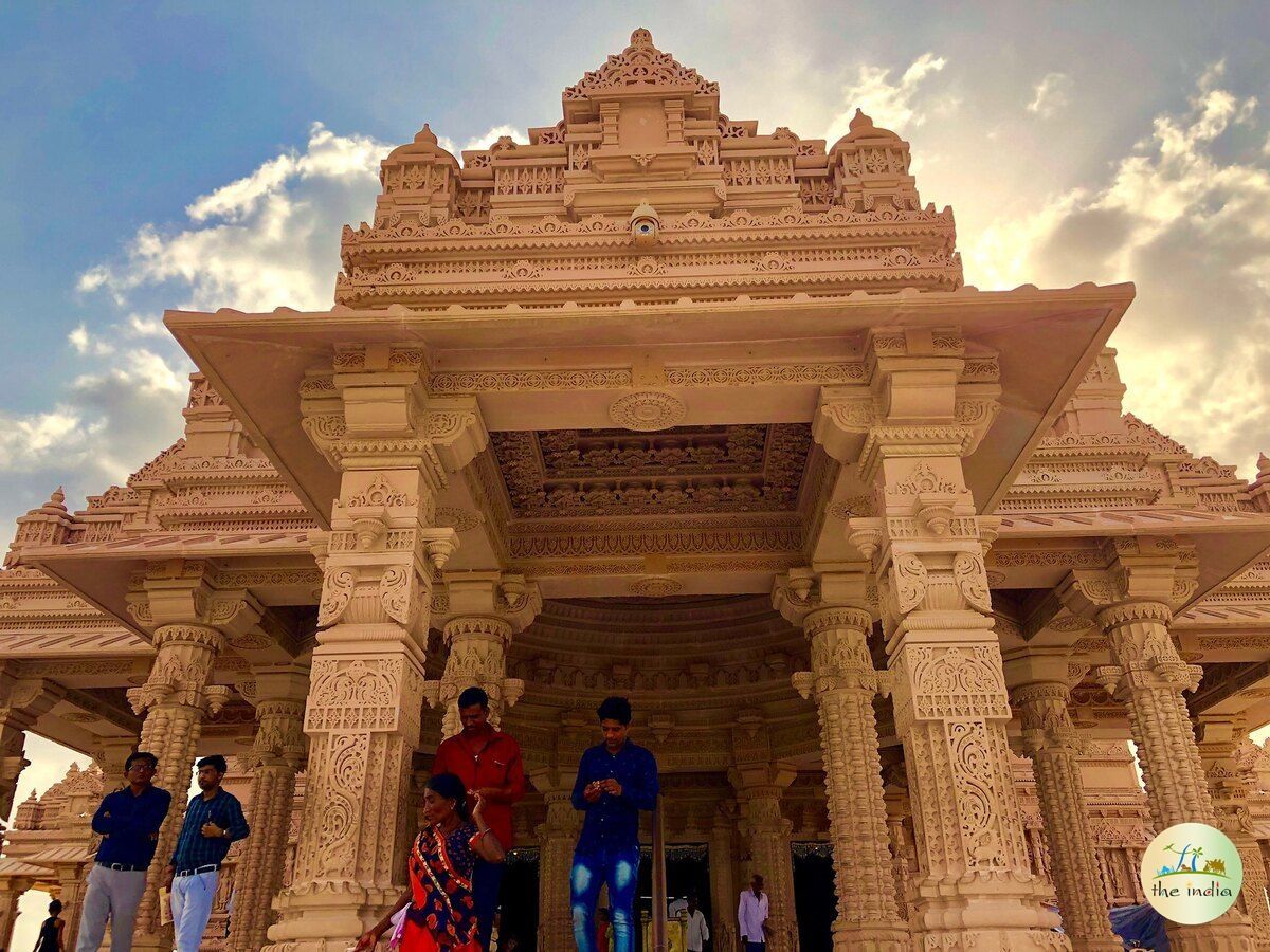 1200x900 Shree Khodaldham Mandir Spiritual Center of the Leuva Patel Community