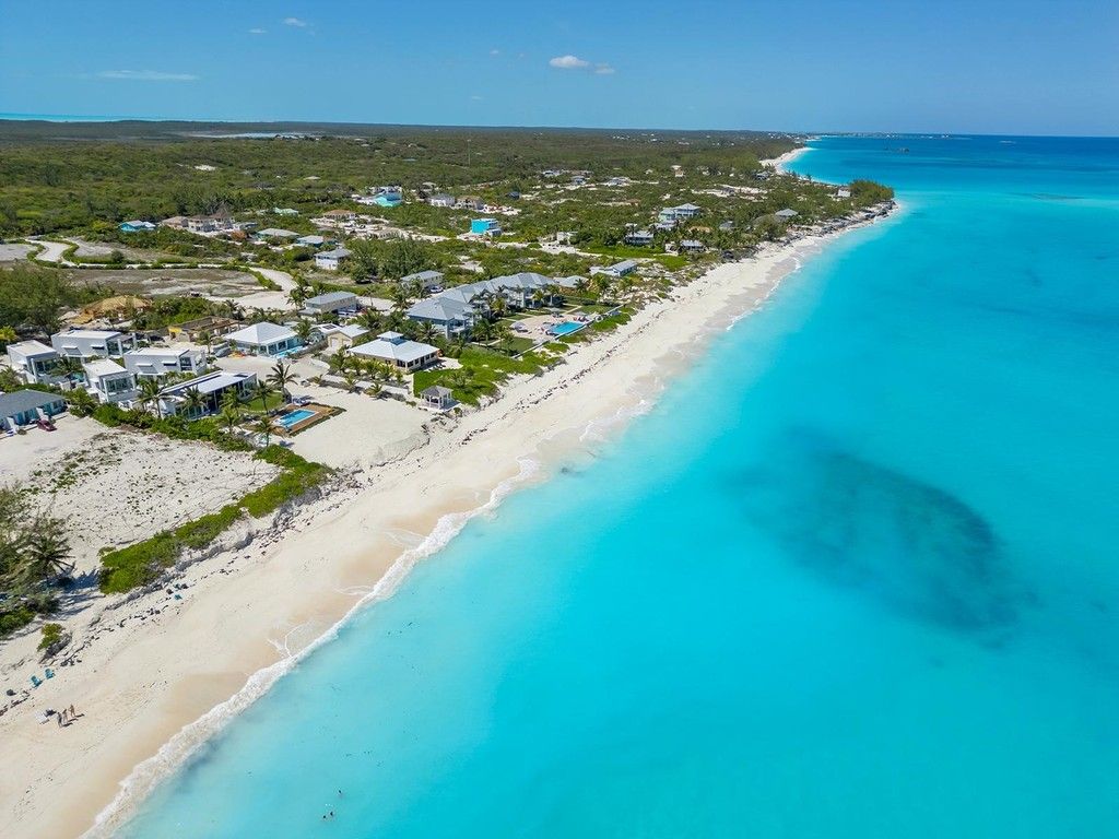 1024x768 Exuma Bahamas Real Estate. Luxury Homes & Islands