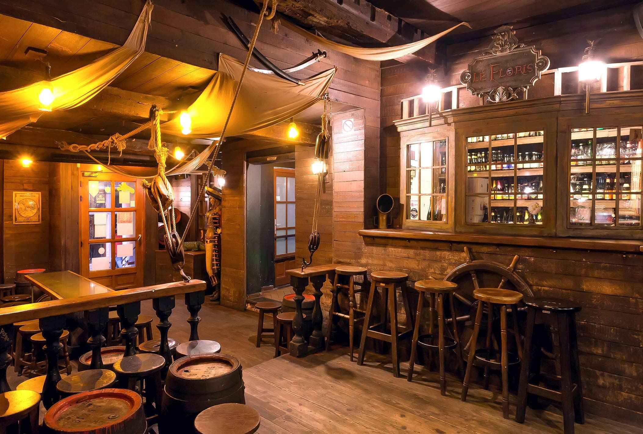 2107x1422 Bar Photo Wallpaper Non Woven 250 X 186 Cm (1423A) Vintage Pub Retro Bistro Cafe Pirate Ship Wallpaper Includes Paste Non Woven Wallpaper Picture Decoration Wall Decor Modern Motif Wallpaper Panorama : Amazon.de: DIY