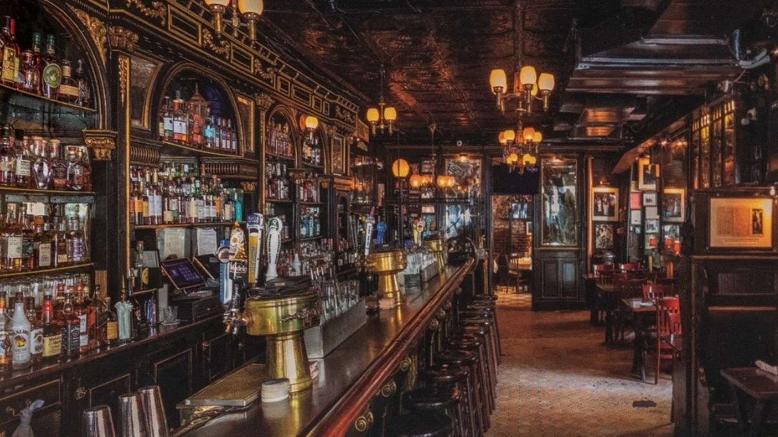 1600x900 Acclaimed 'Storefront' photographers take us inside the great bars of NYC in latest book