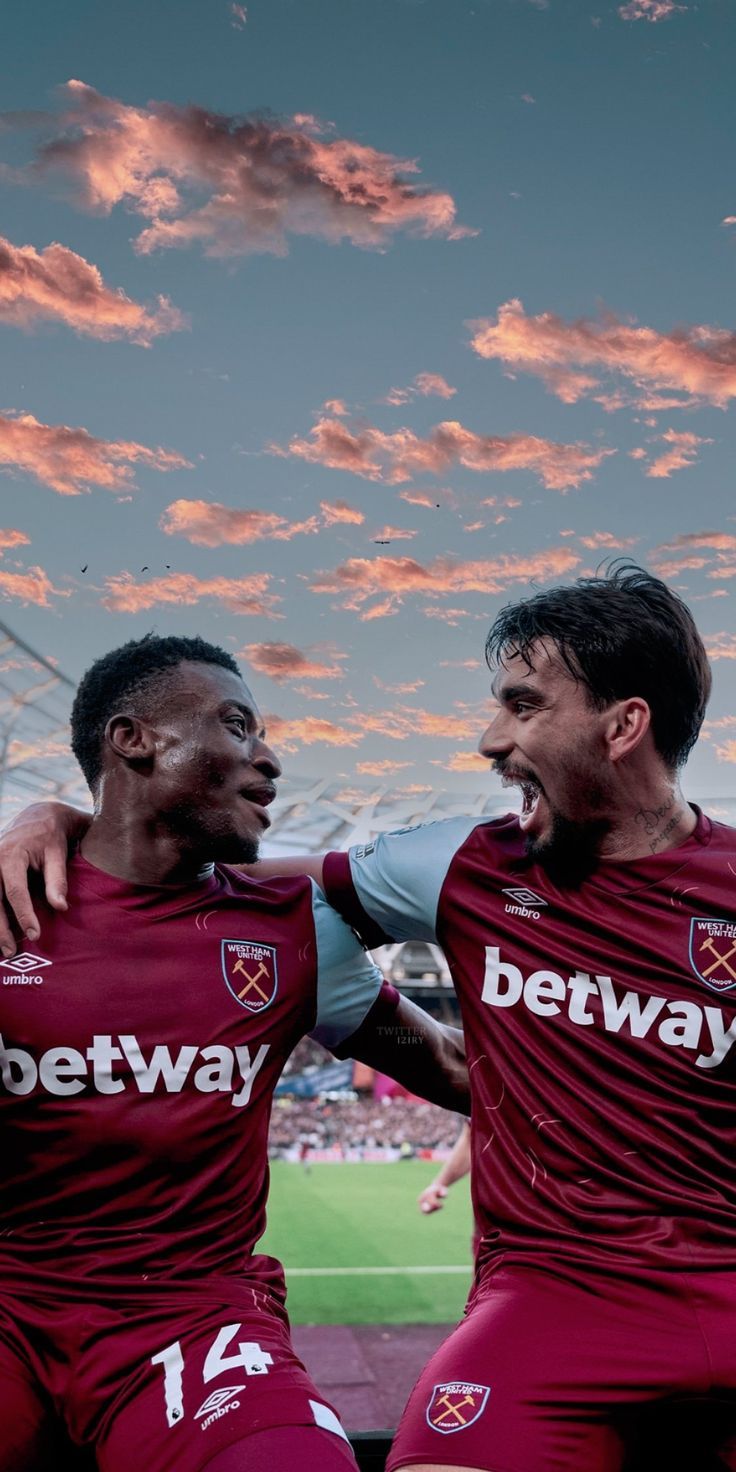 736x1472 Mohammed Kudus & Lucas Paquetá Wallpaper