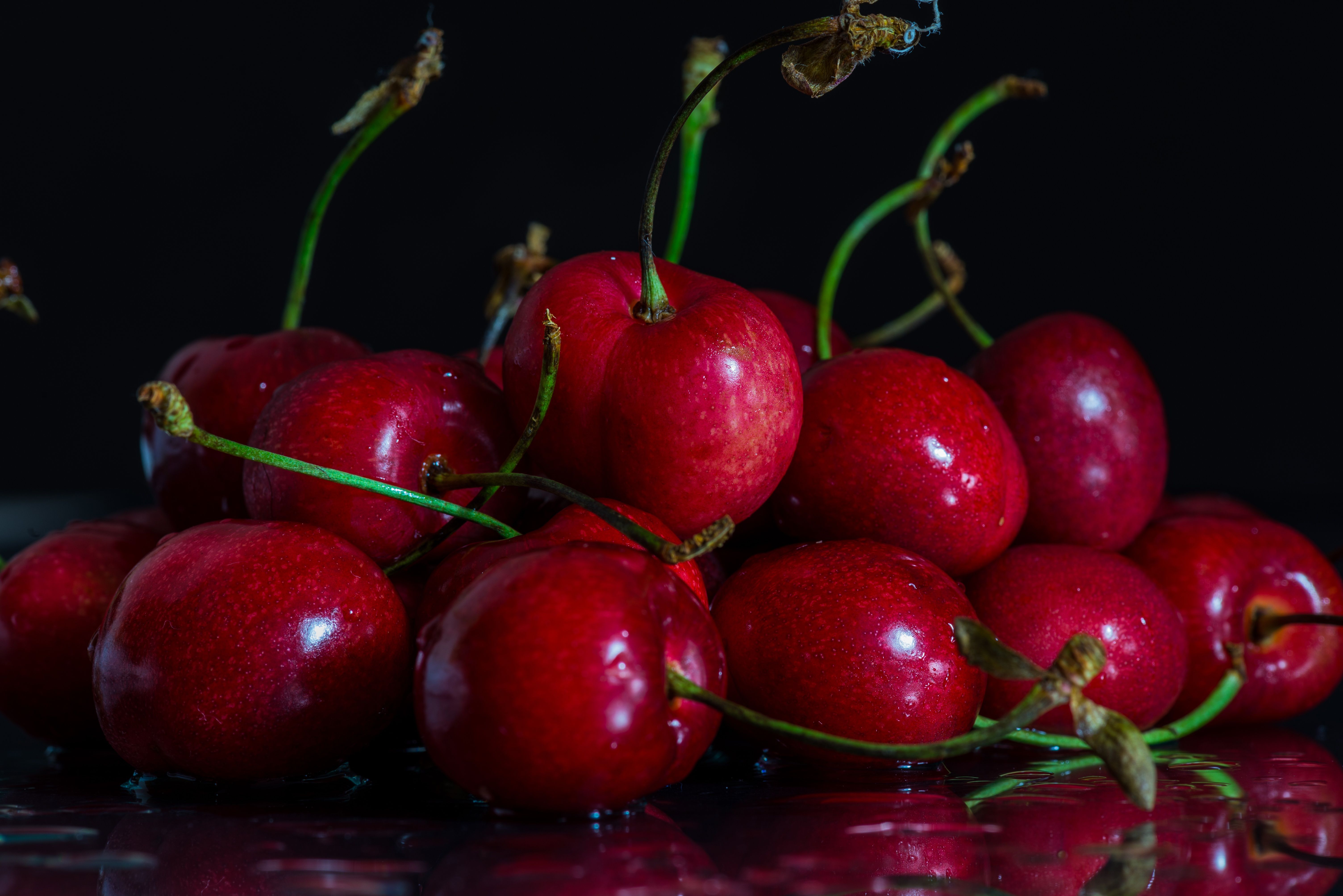 6016x4016 Wallpaper Red Cherry Fruit on Brown Wooden Table, Background Free Image