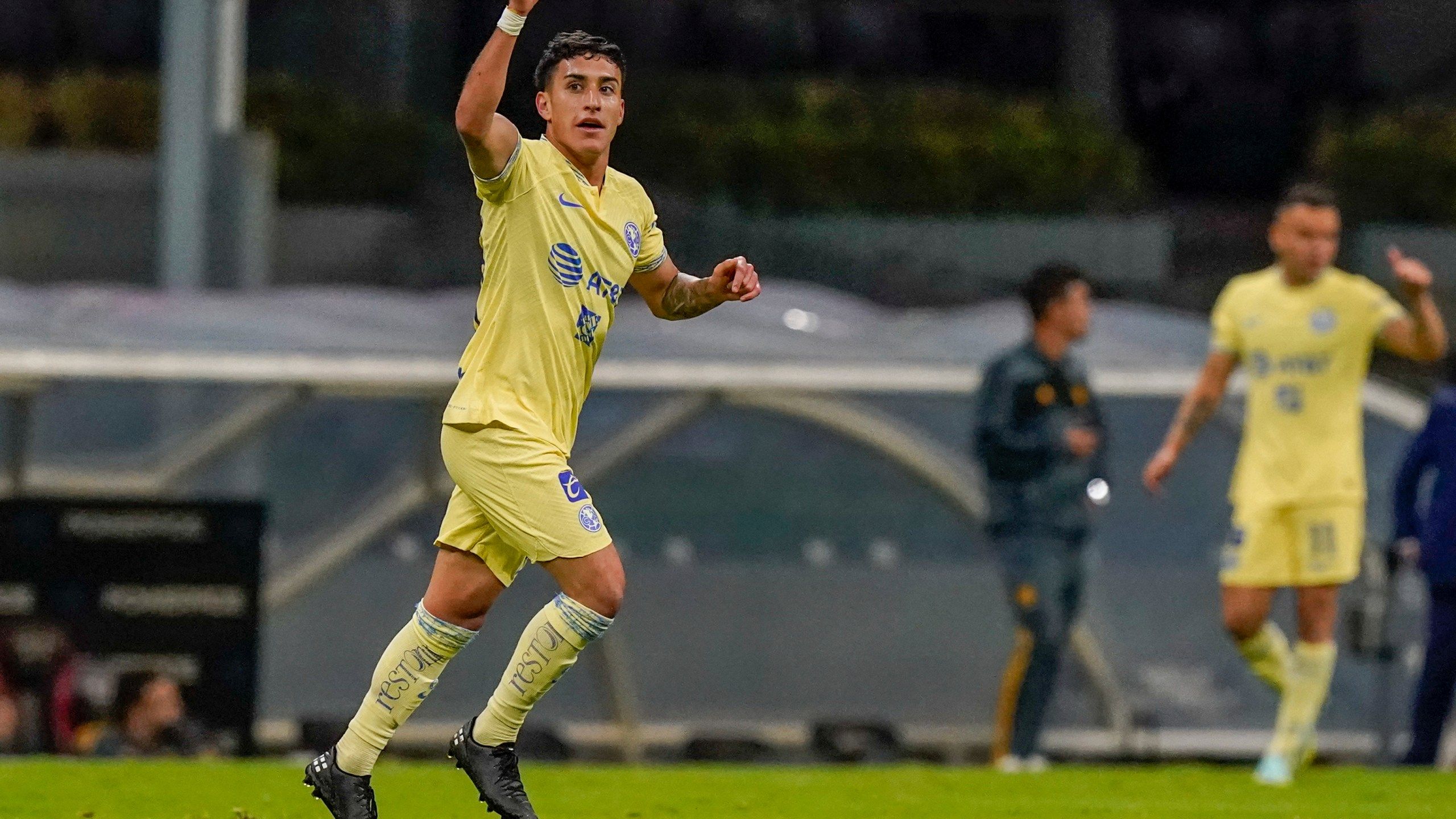 2560x1440 Zendejas in USMNT camp after Mexico tenure; future unclear