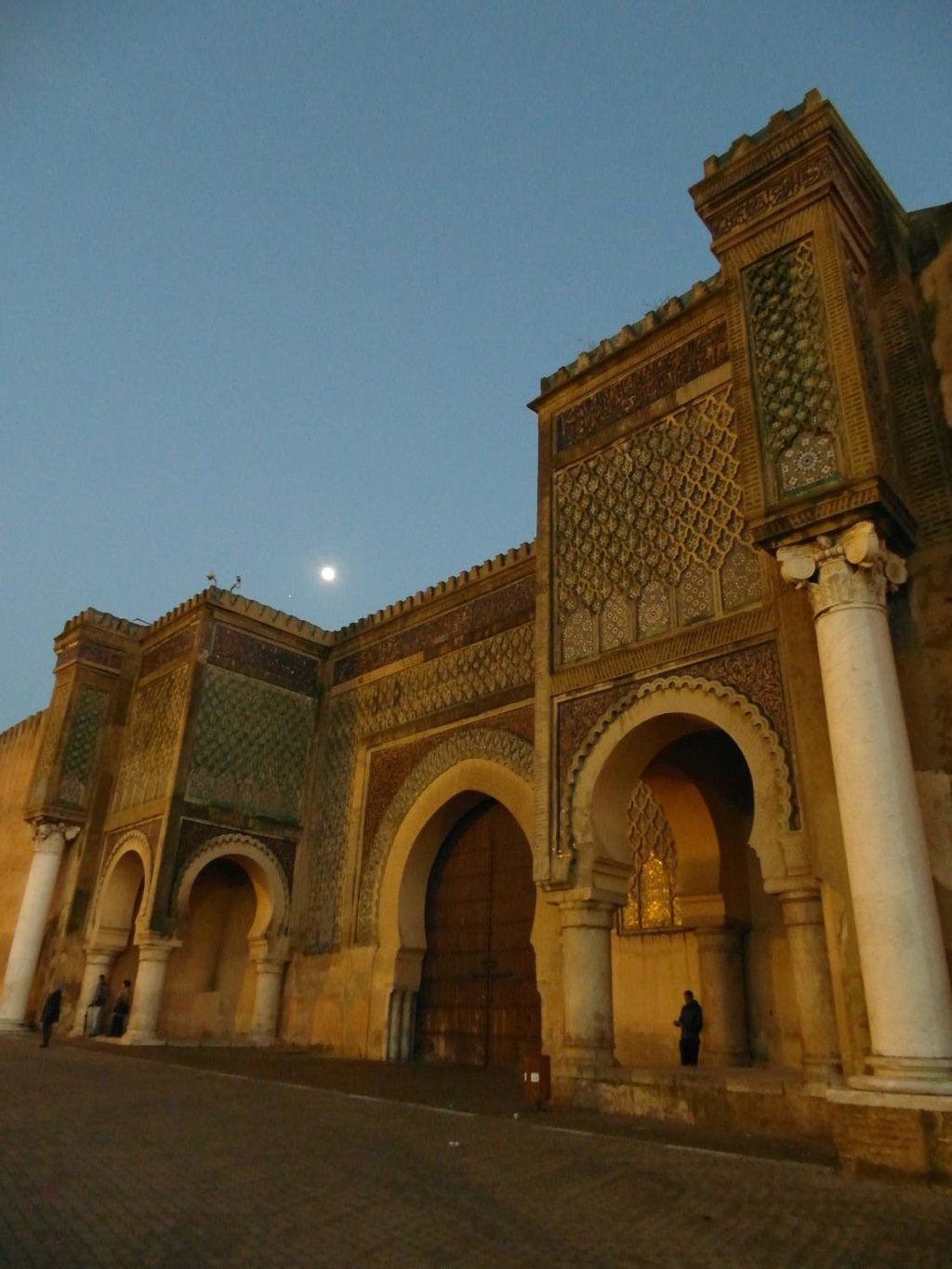 1024x1365 Meknes Wallpaper