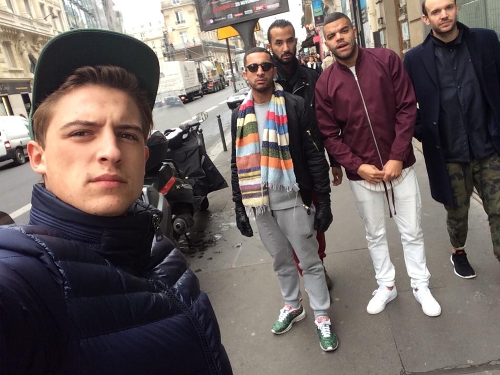 1024x768 Sletjes in paris