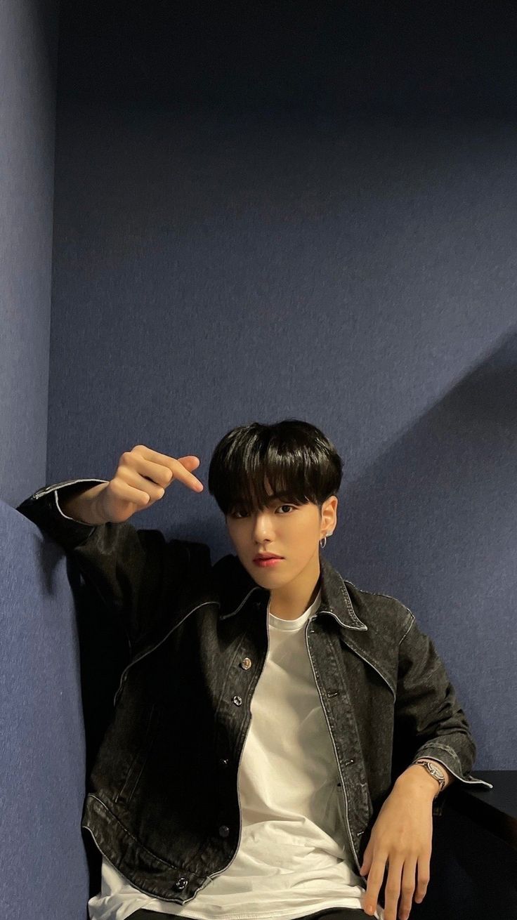 736x1310 TREASURE • Yoon Jaehyuk