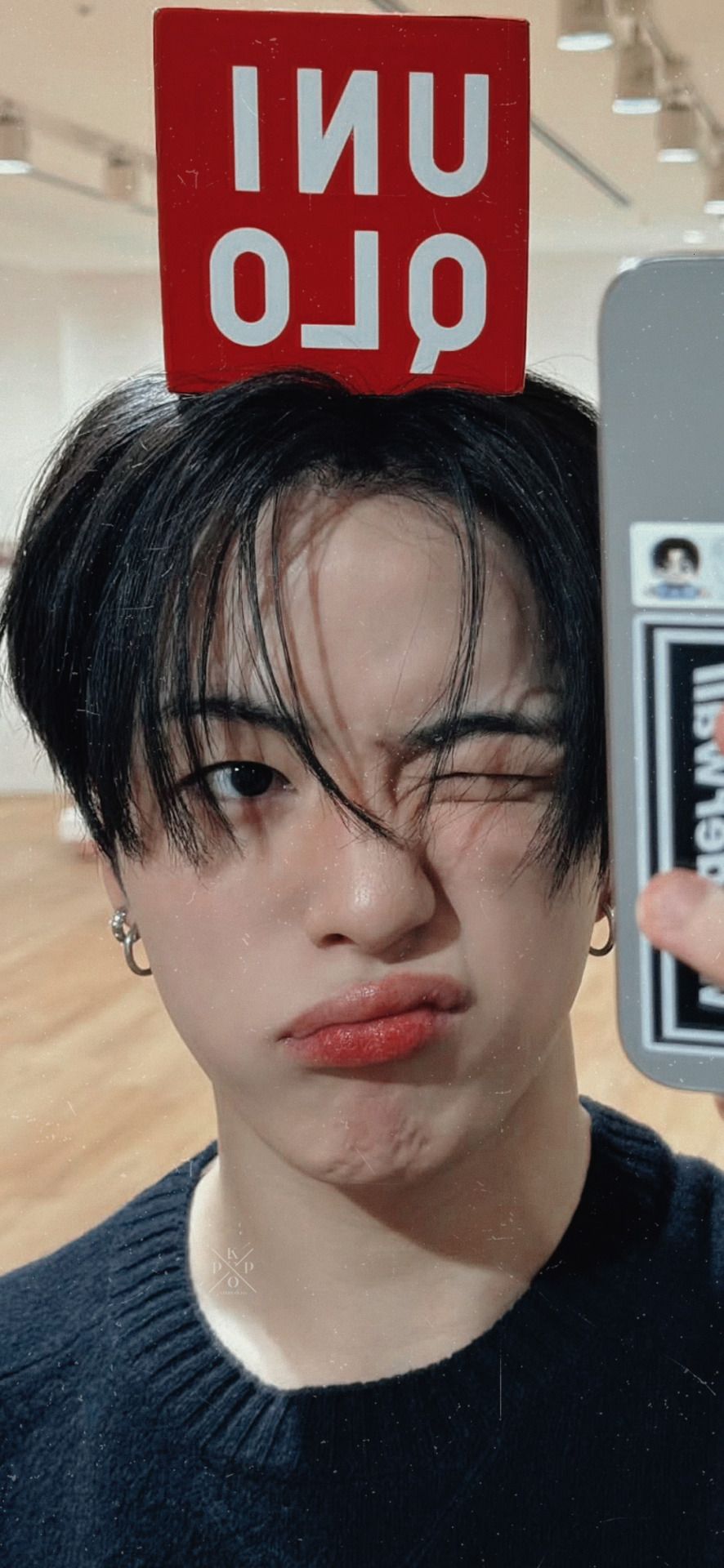 886x1920 kpop locks