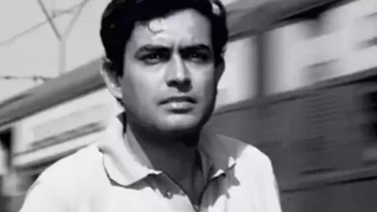1200x675 What Really Happened On The Day Sanjeev Kumar Died? Why Did This 'Notorious' Bollywood Villain Cried Like A Child?
