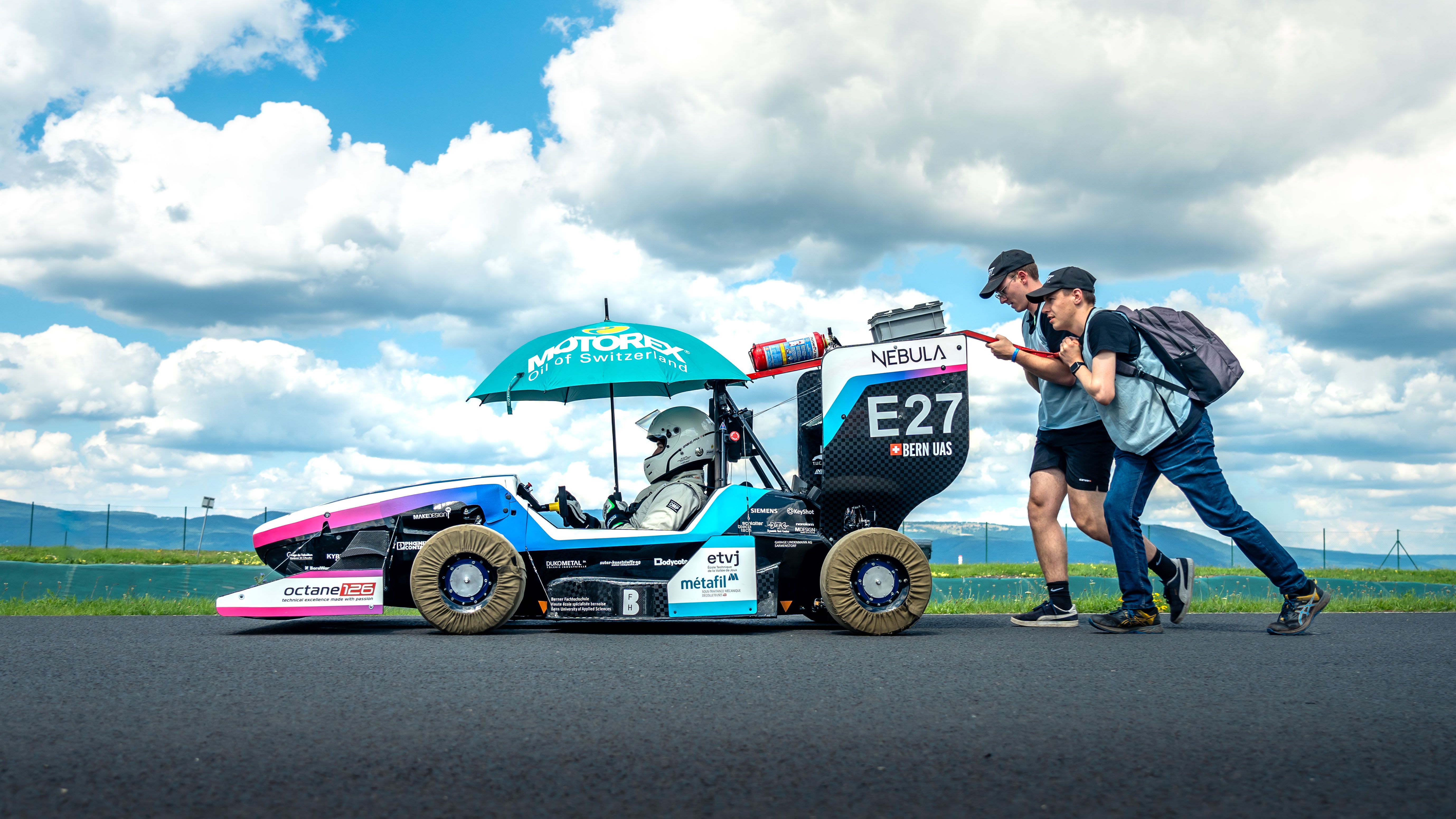5515x3102 Here's how you make a Formula Student competition car