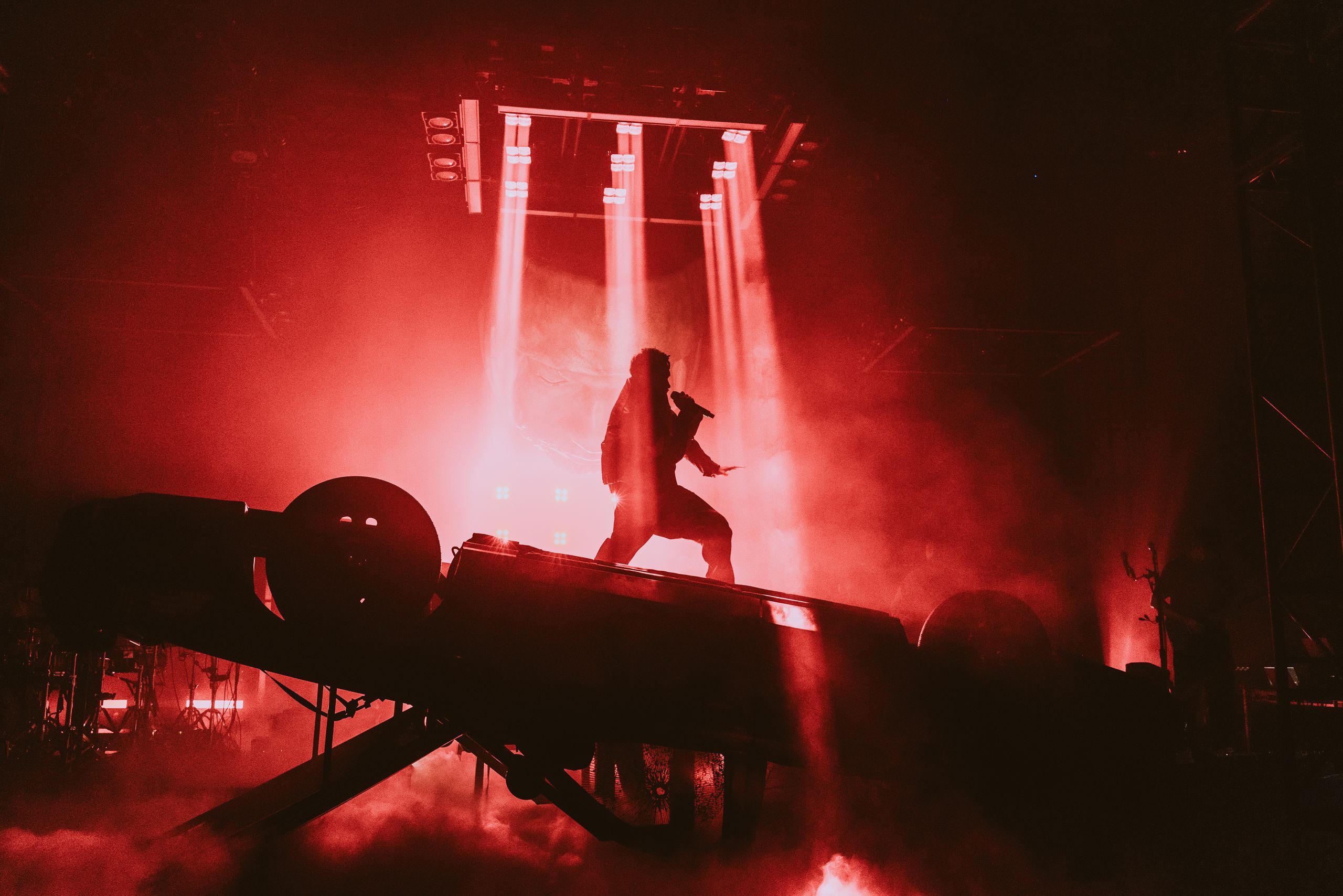 2560x1708 Miguel Caos tour: inside the stage design. Wallpaper*