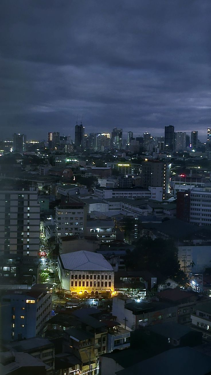 736x1307 View from my flat España, Sampaloc, Manila