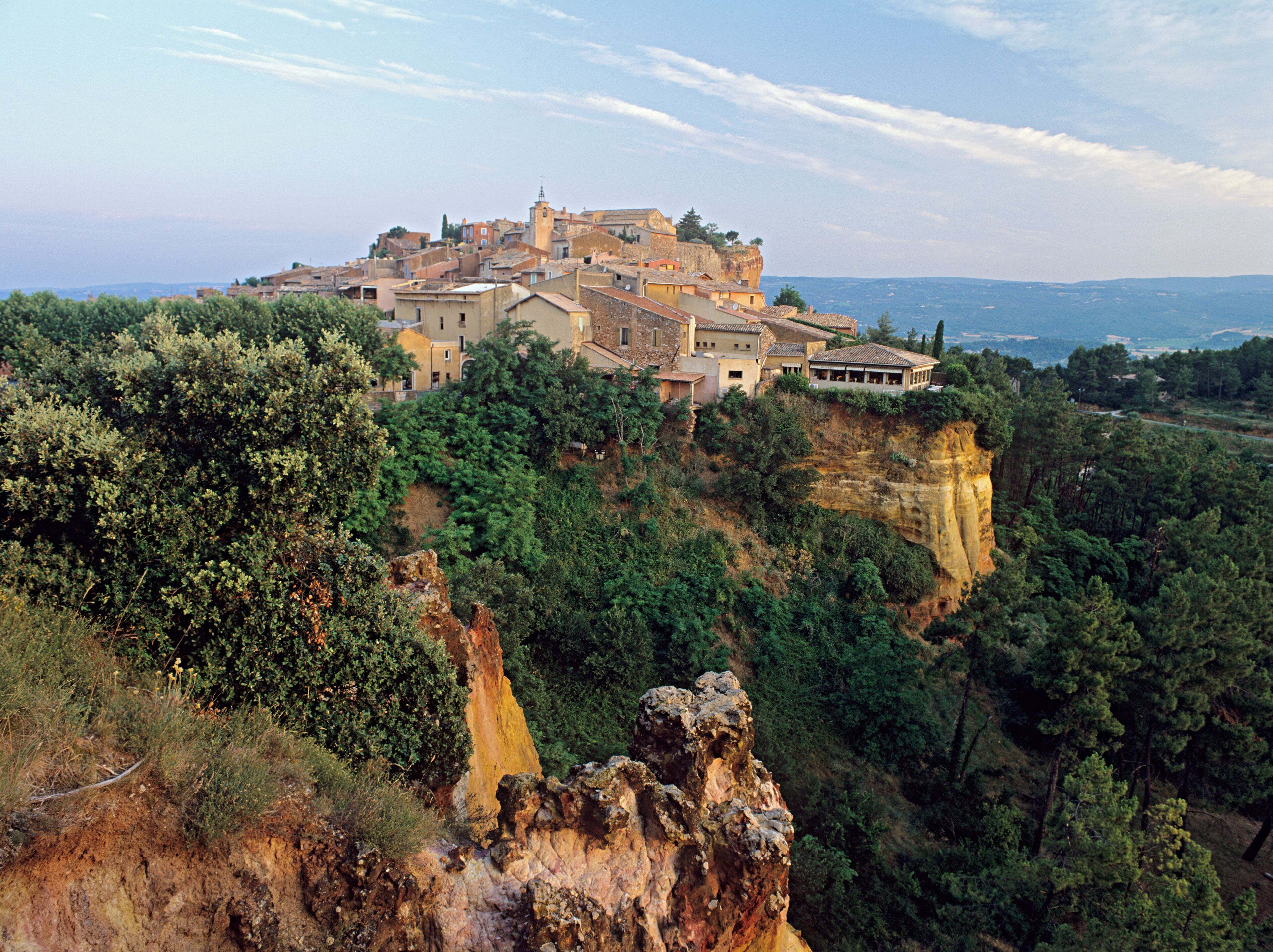 3840x2871 Visit Roussillon: 2026 Travel Guide For Roussillon, Provence Alpes Côte D'Azur