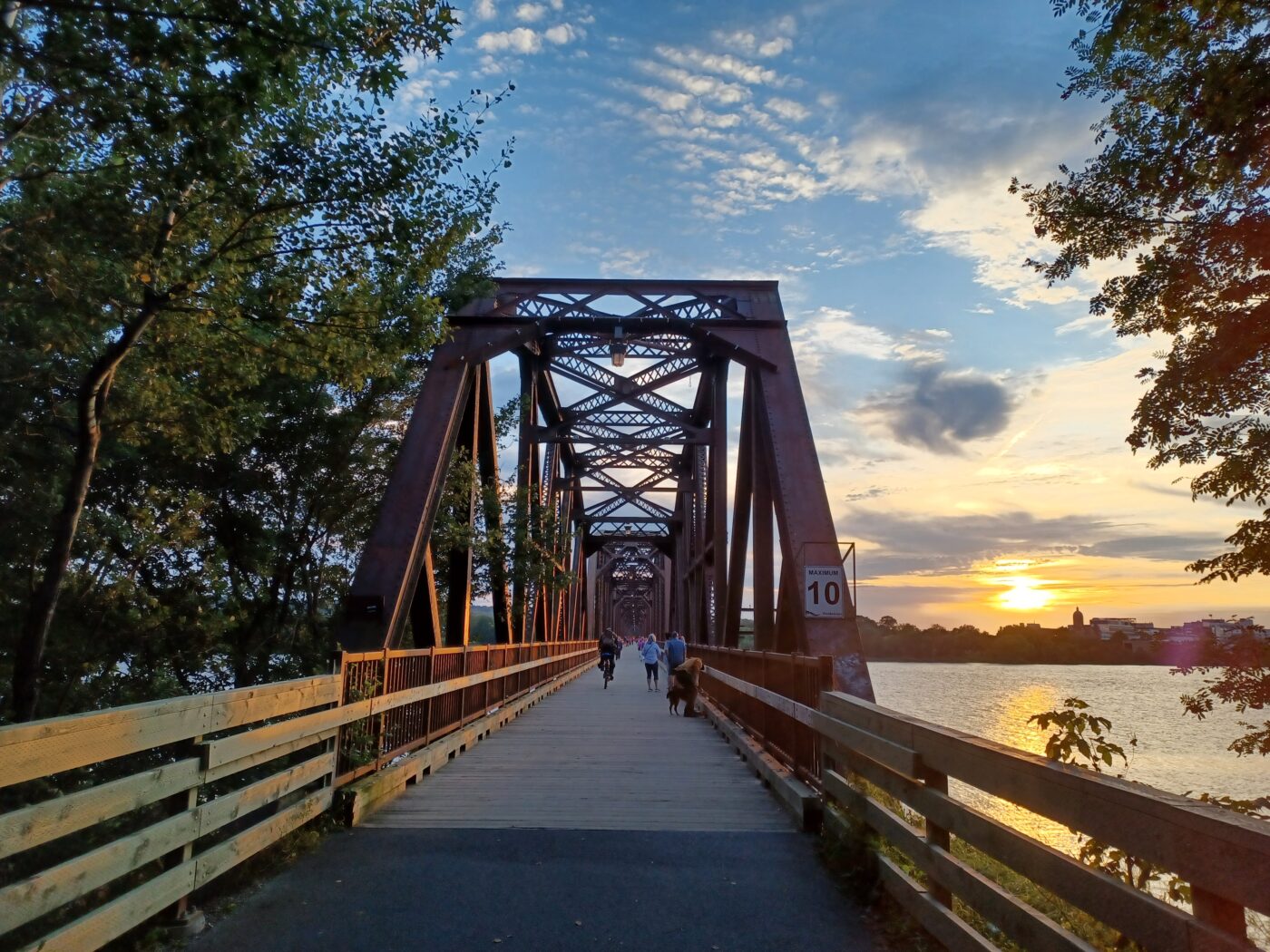 1400x1050 THE 16 BEST THINGS TO DO IN FREDERICTON, NB