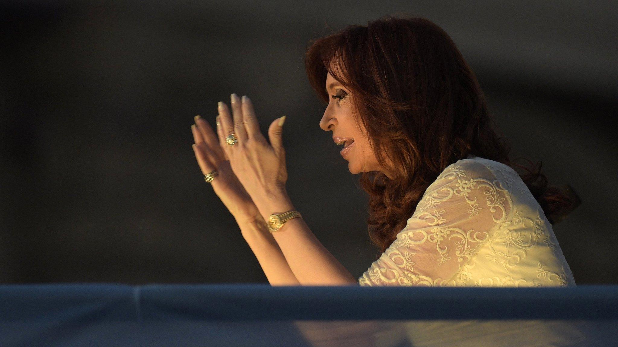 2048x1152 Argentina's Cristina Fernandez de Kirchner exits in handover spat