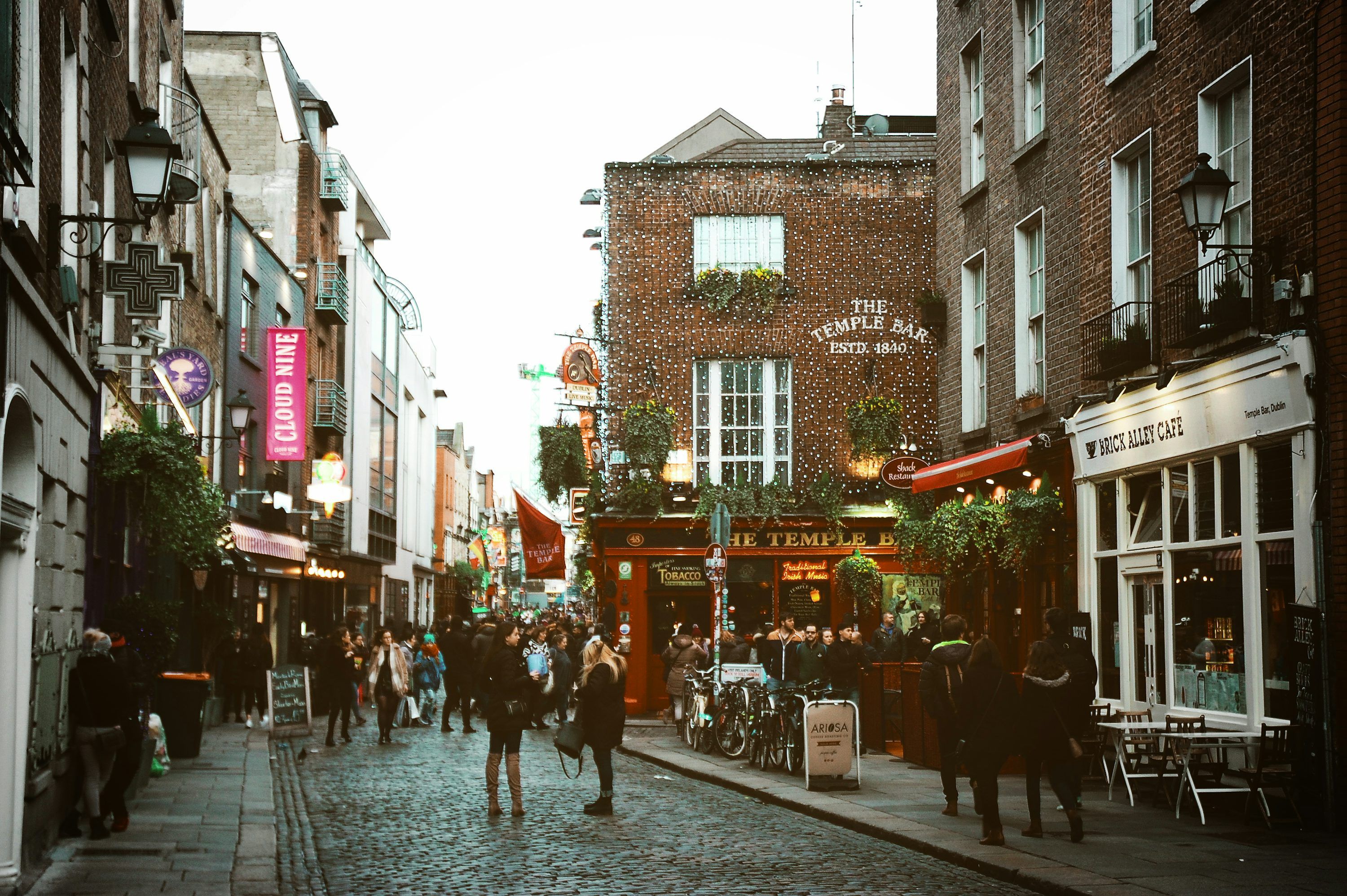 3000x1995 Uk Town Picture. Download Free Image