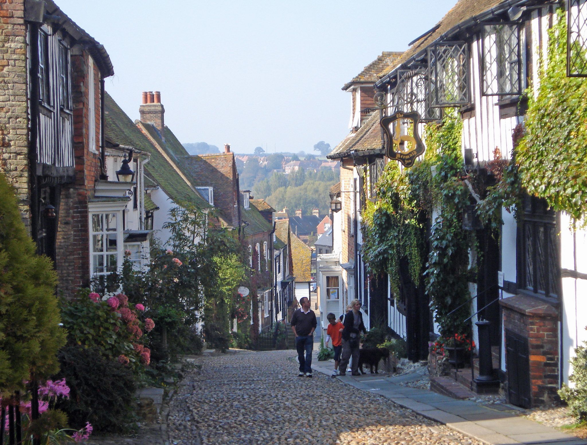 2048x1551 Are these the prettiest streets in Britain?