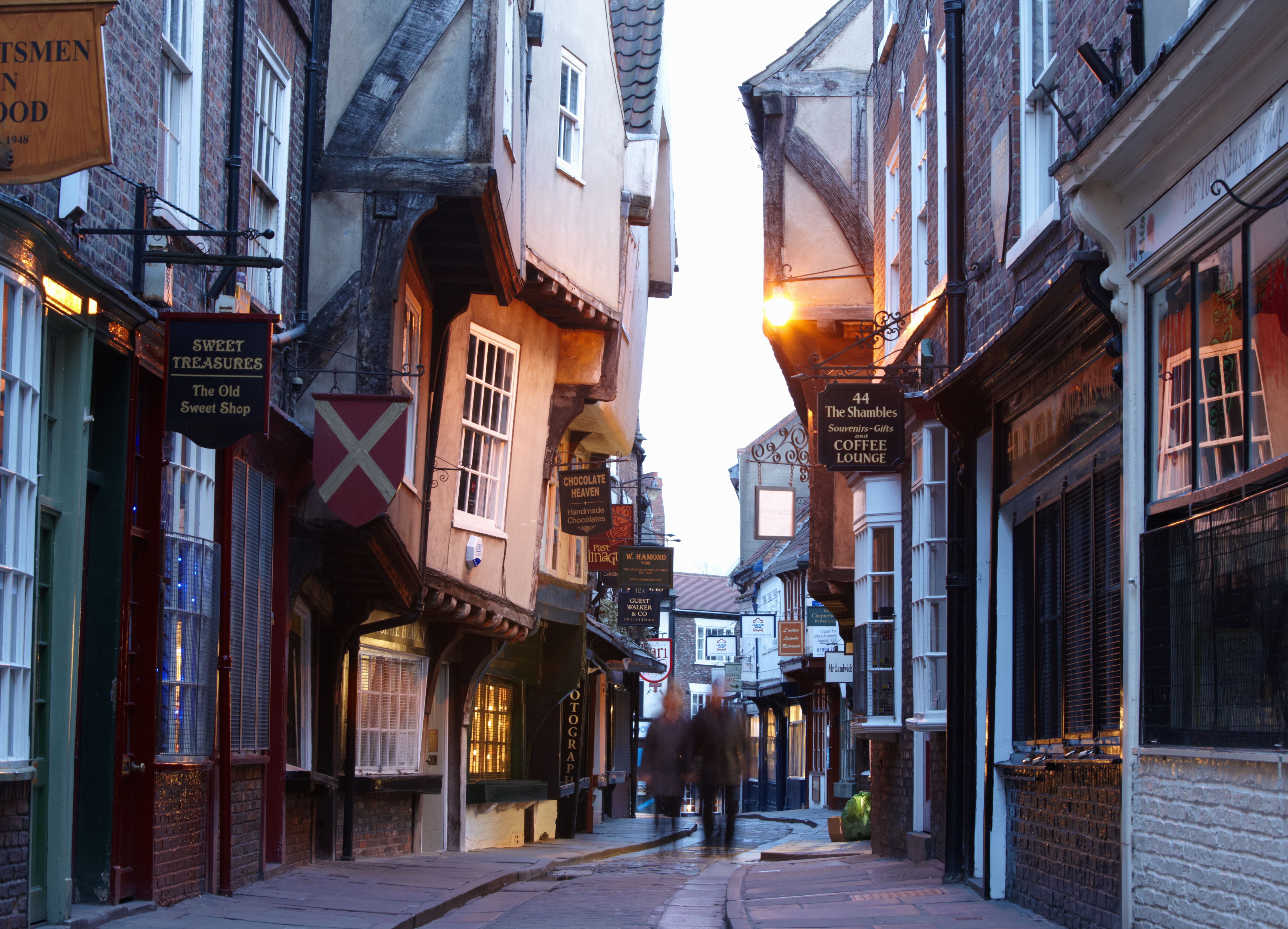 5002x3608 York England Wallpaper