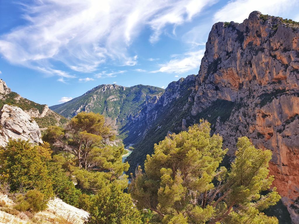 1024x768 Around the Gorges du Verdon