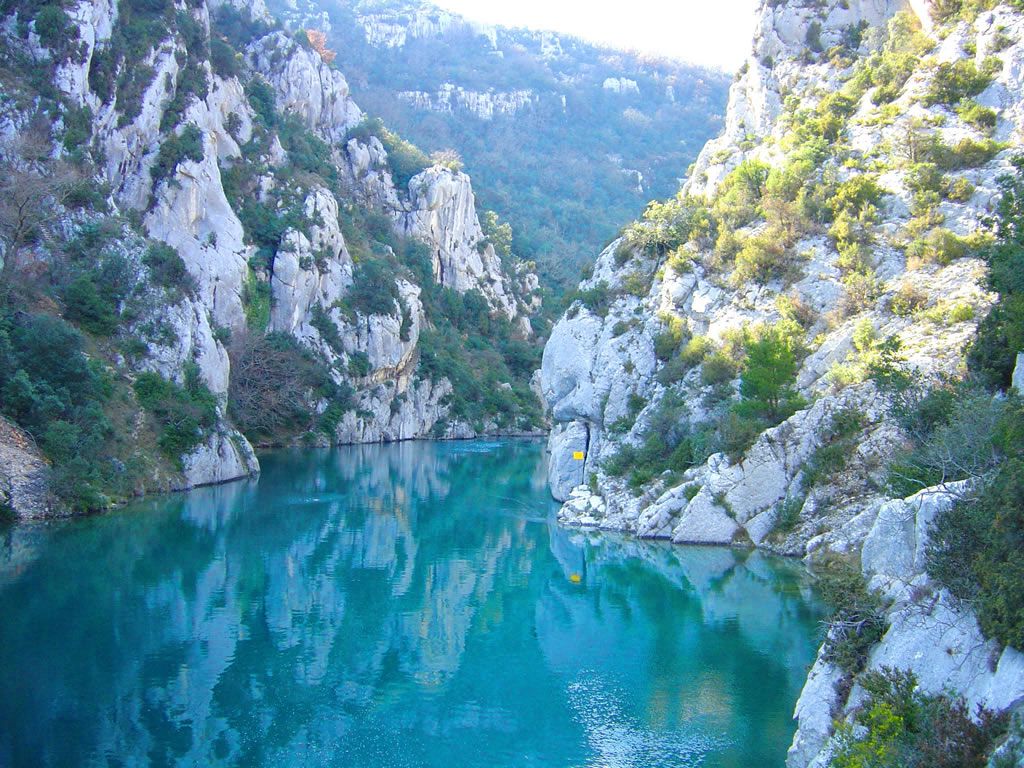 1024x768 Gorges du Verdon: An Introduction to Gorges