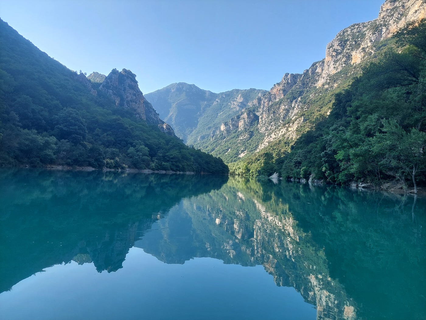 1400x1050 France's Verdon Gorge Is the Antivenom You Need.