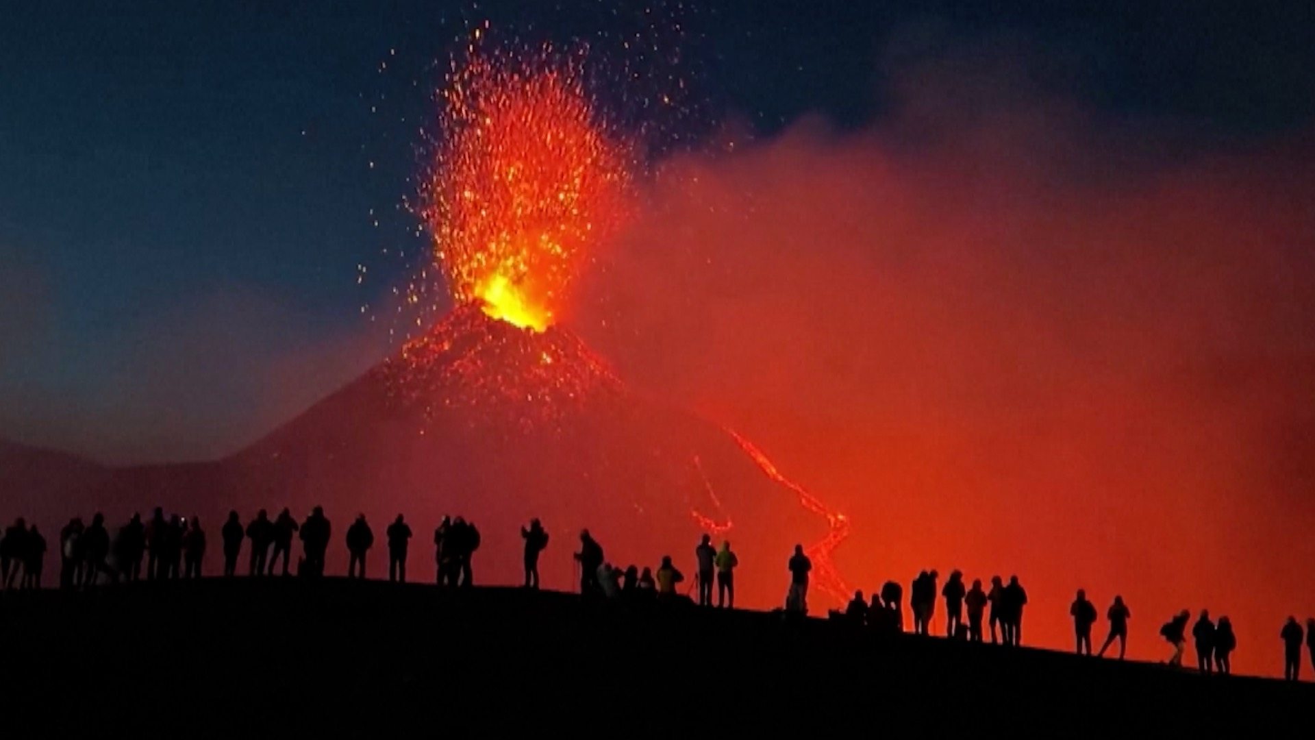 1920x1080 Watch: Drone footage shows explosive Mount Etna eruption