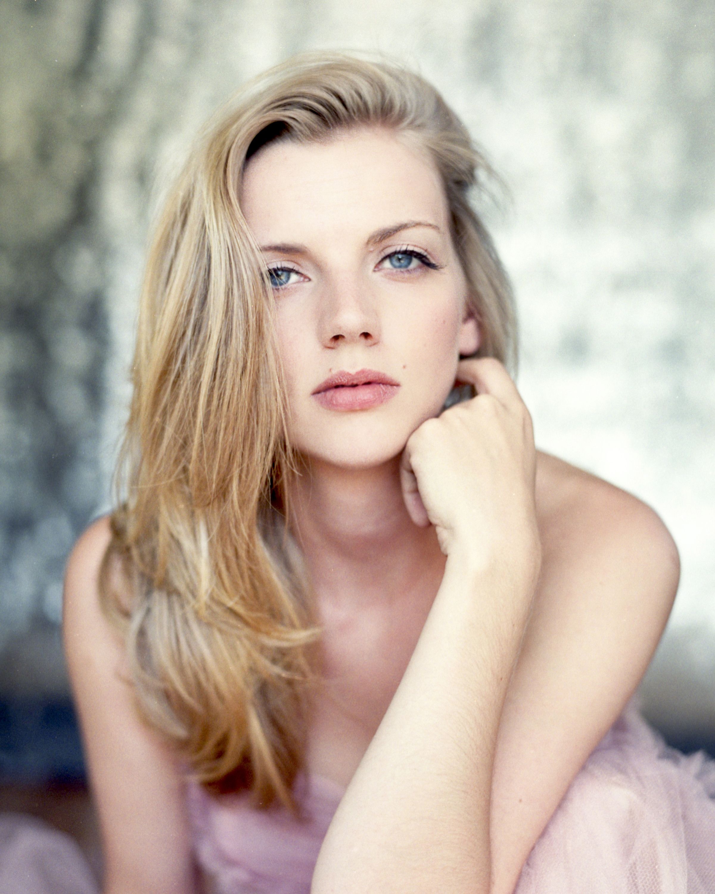 2400x3000 Kara Killmer